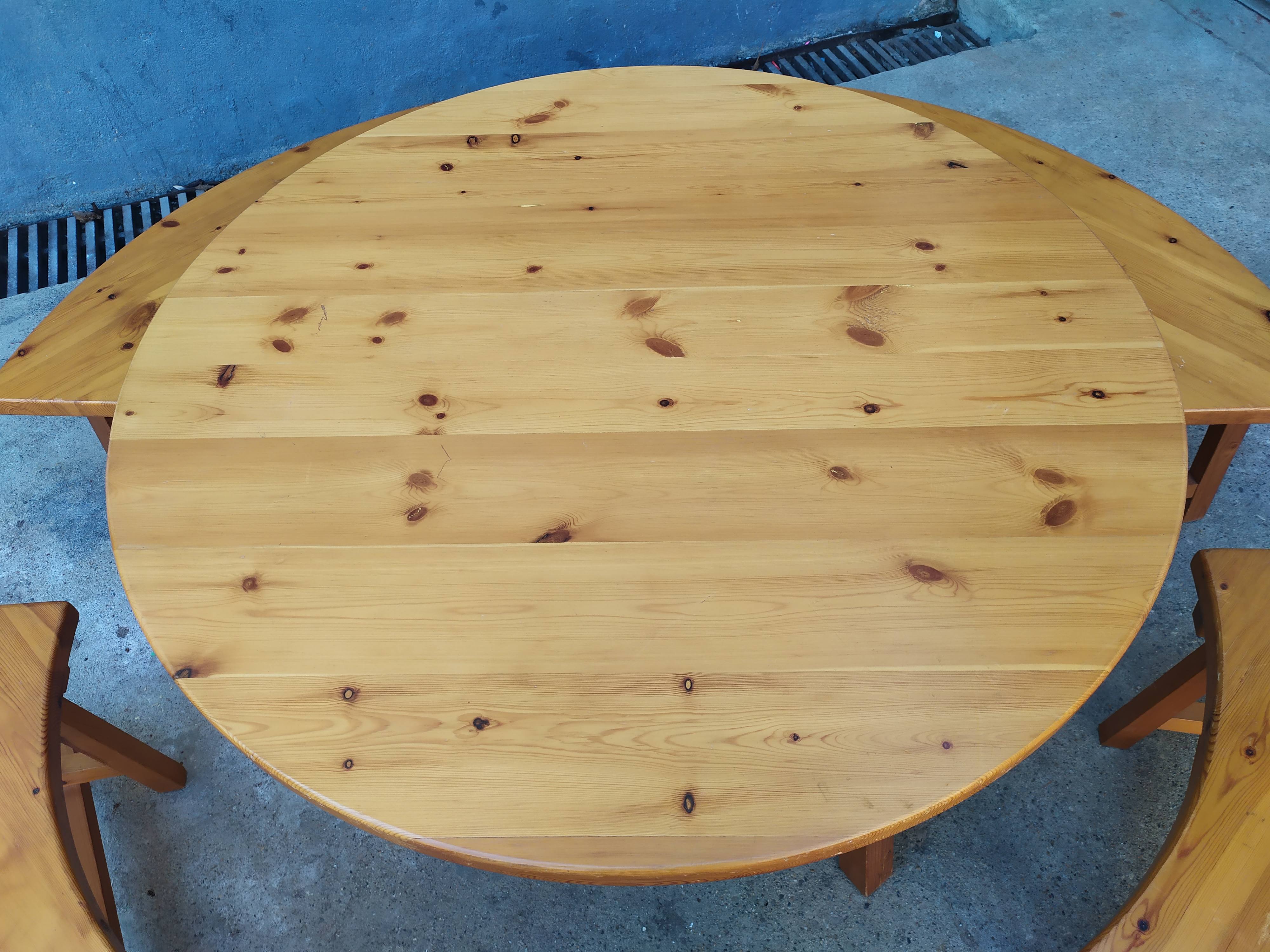 Table et banc châlet de montagne