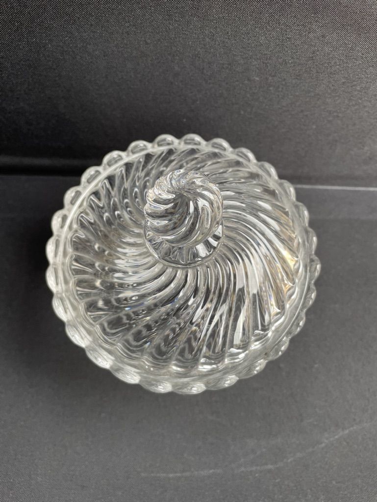 Art Deco - Crystal stamped Baccarat sugar pot