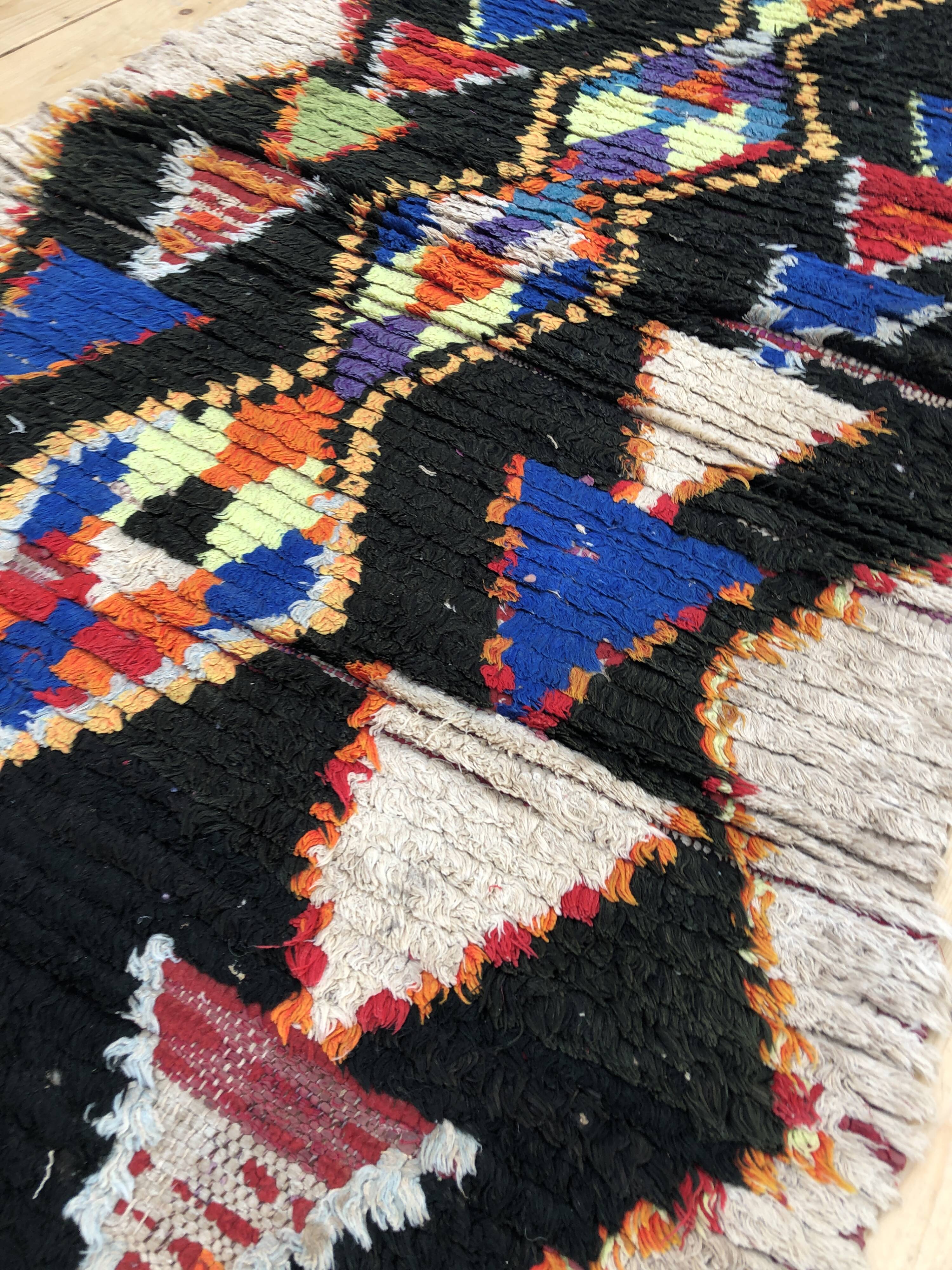 Tapis berbère marocain azilal ancien vintage 255x85cm