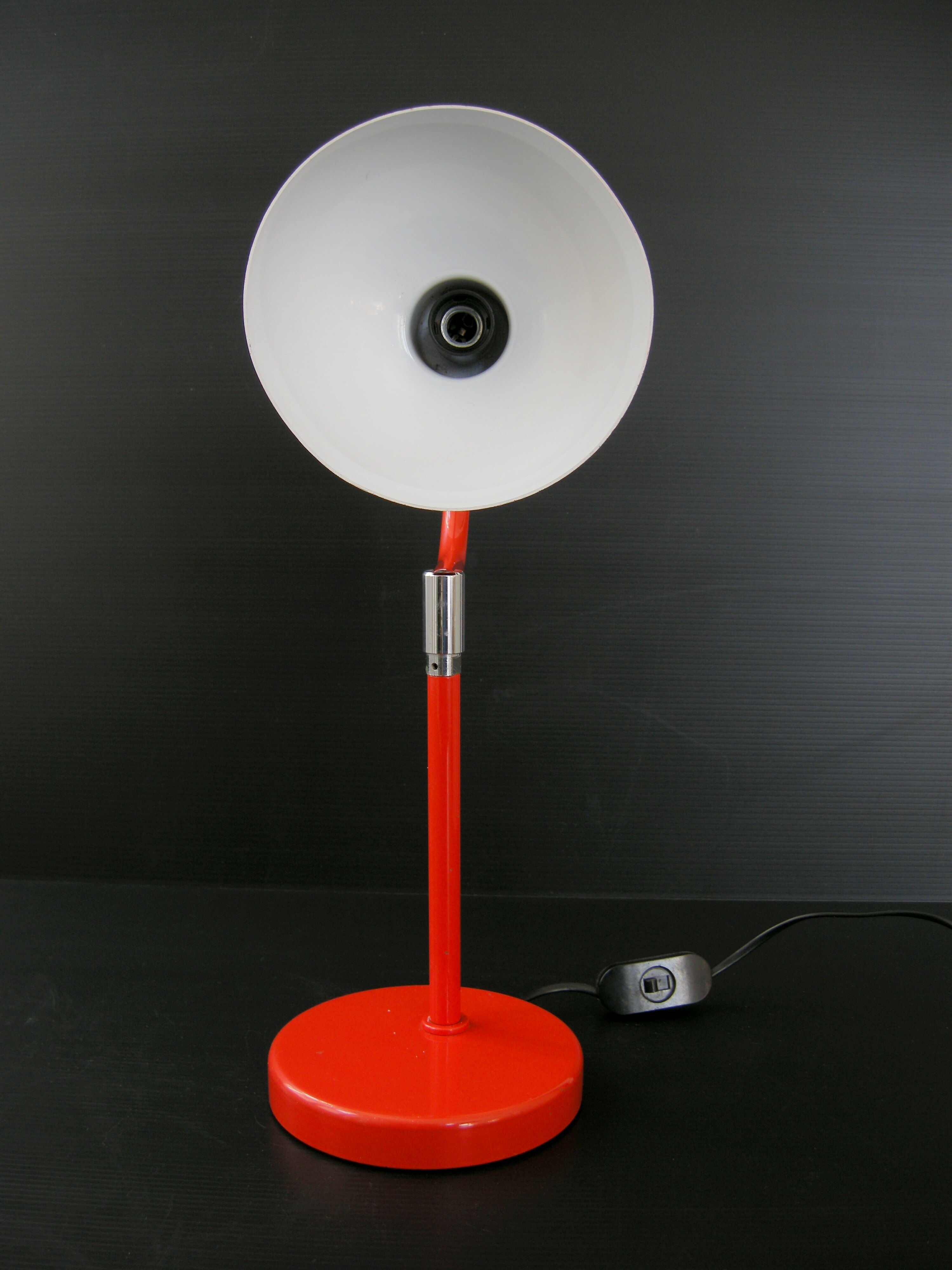 Lampe vintage 1970 métal laqué