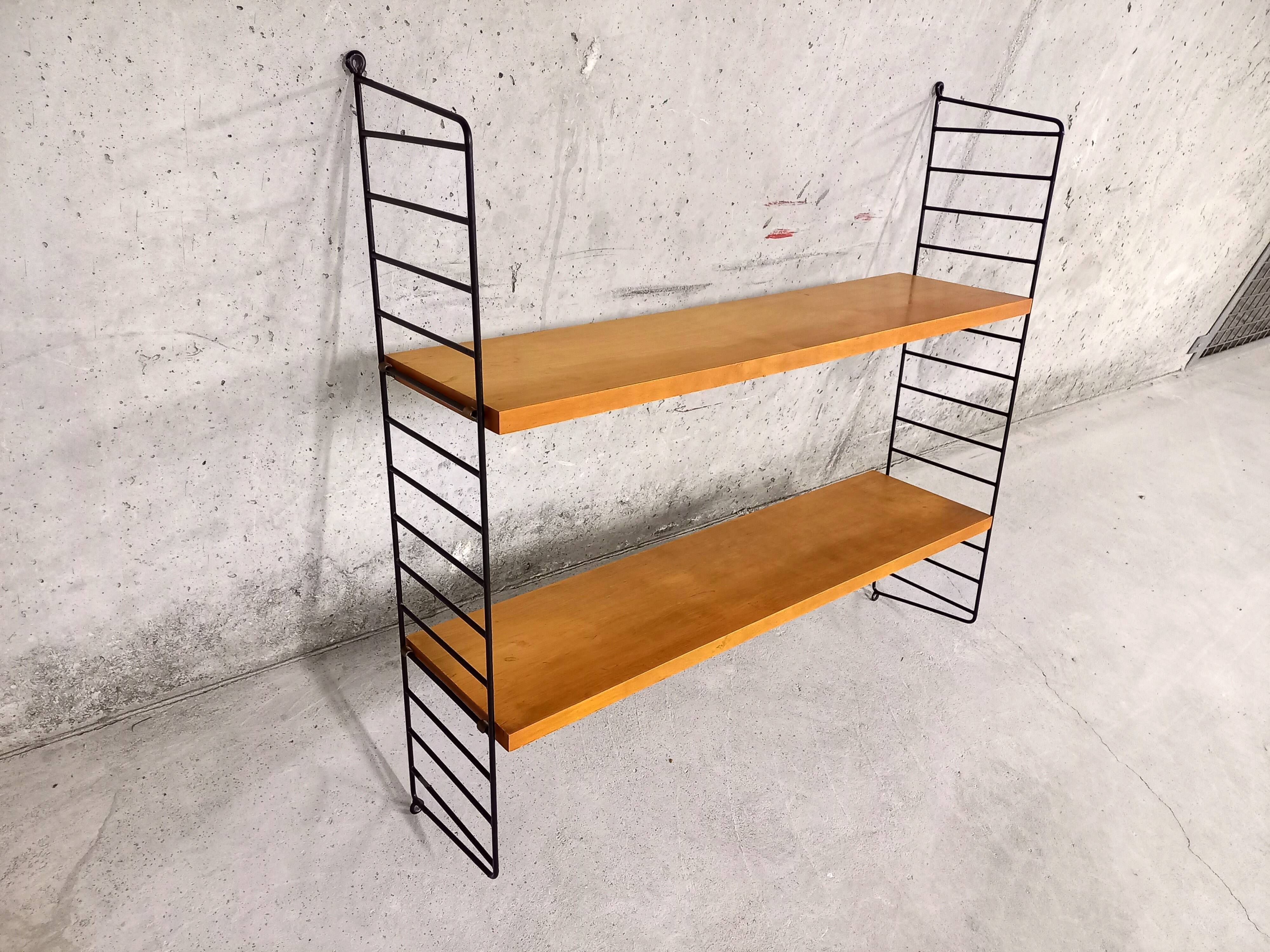 Vintage wall shelf in cherry and black metal Style String Tomado