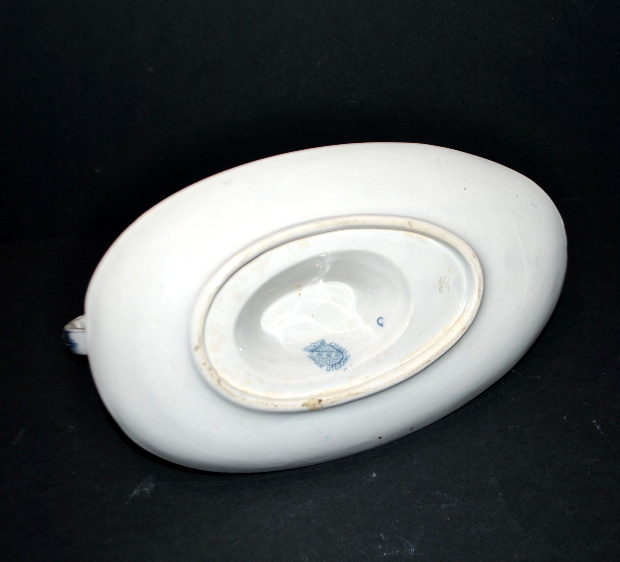 Sarreguemines Utschneider sauceboat Flore in blue floral earthenware