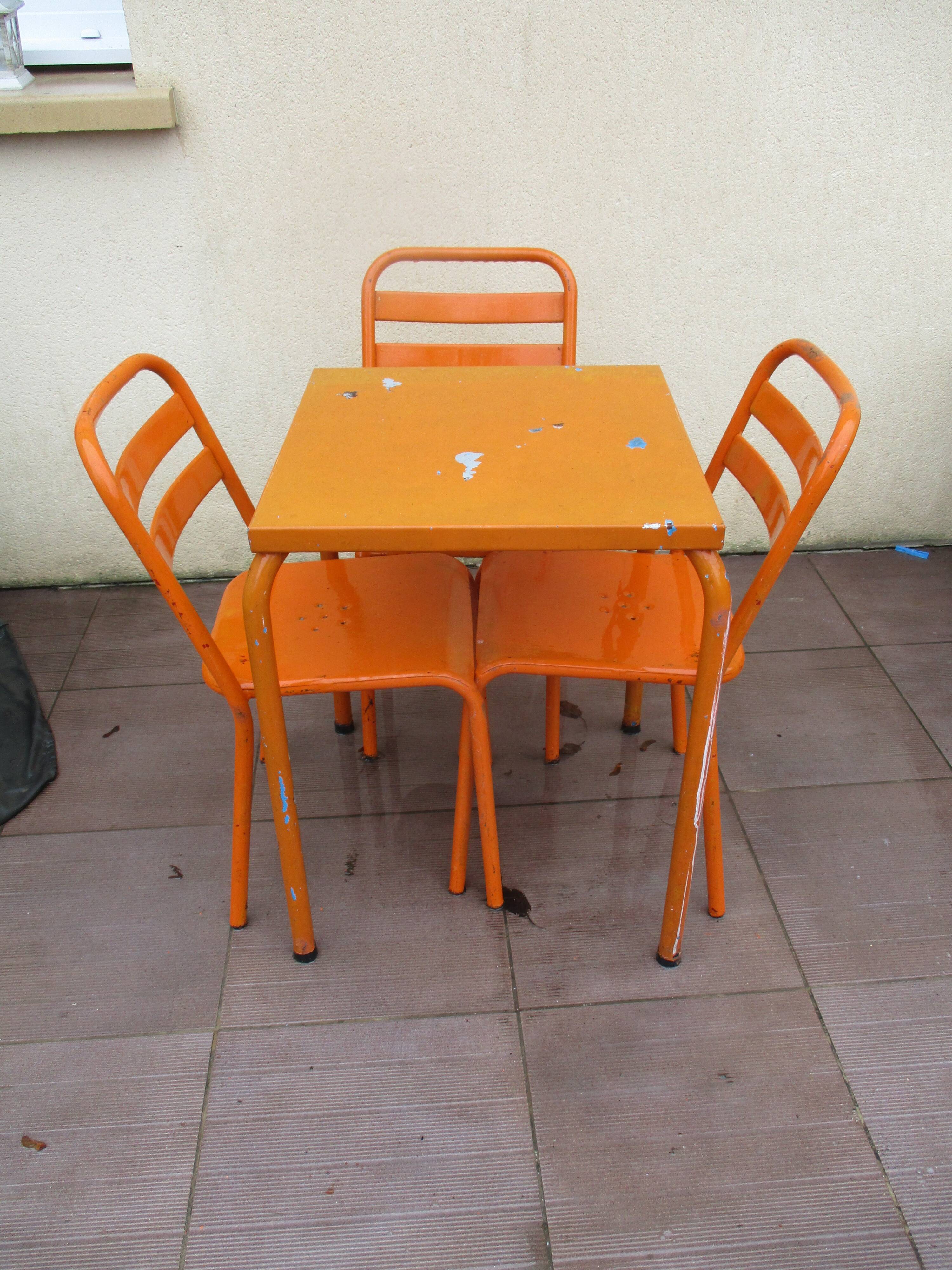 table and Chair tolix Bistro set
