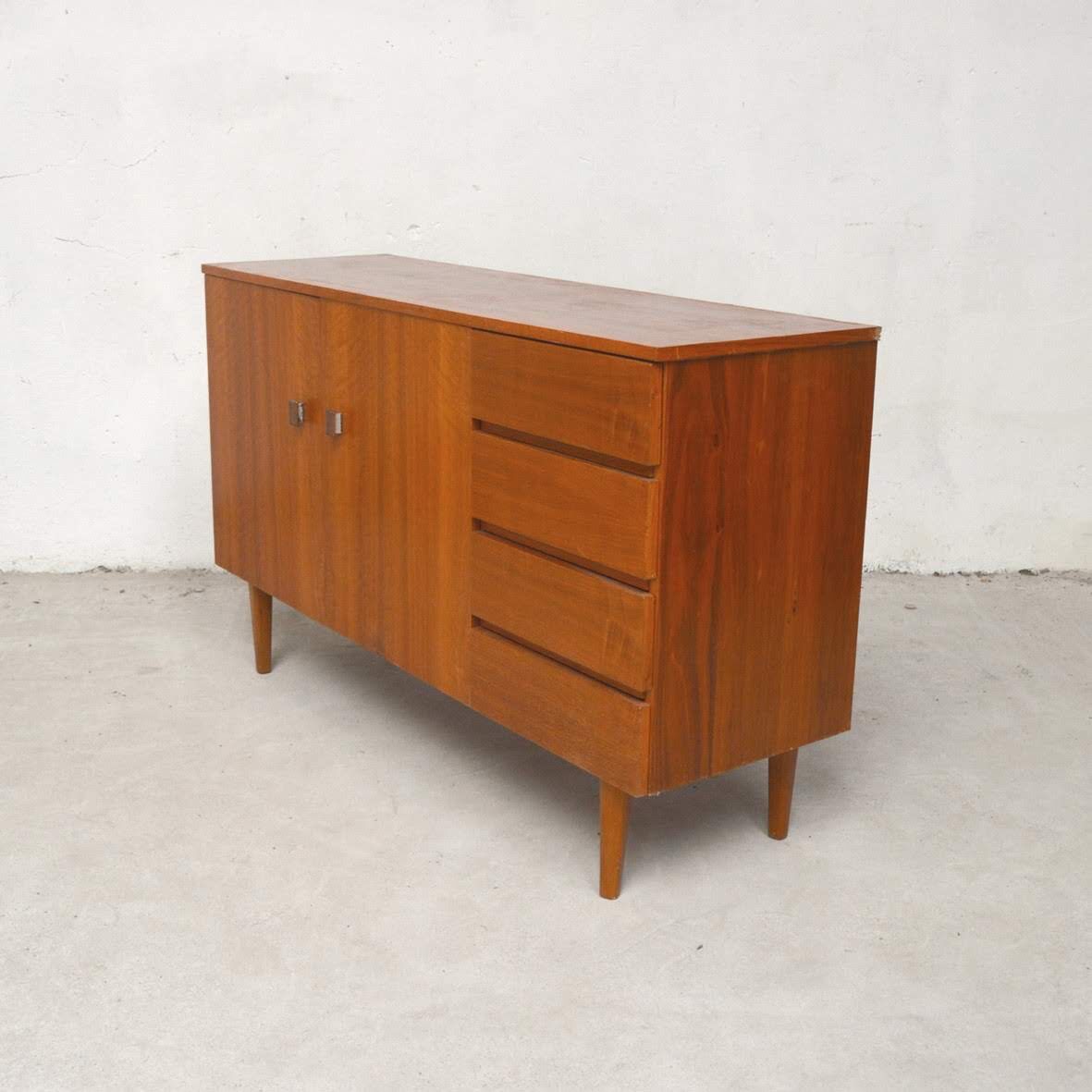 Vintage 60s enfilade