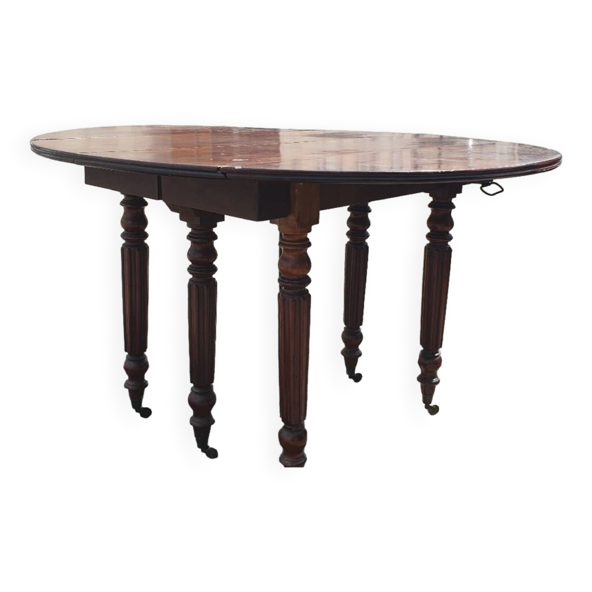 Vends table Louis Phlippe chêne 6 pieds sur Gens de Confiance