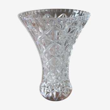 Vase verre ciselé transparent evasé et cintré