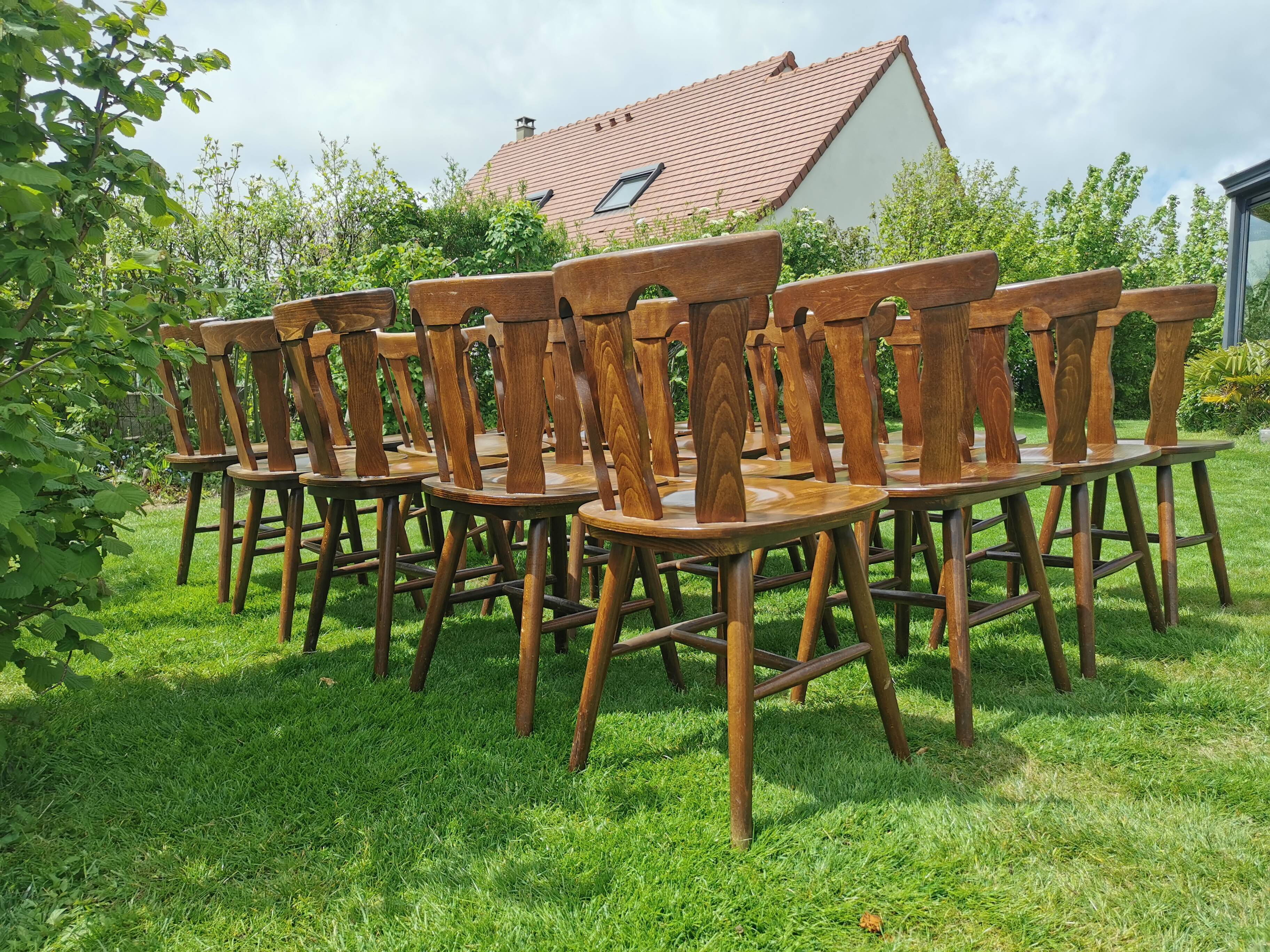 Lot de 20 chaises bistrot