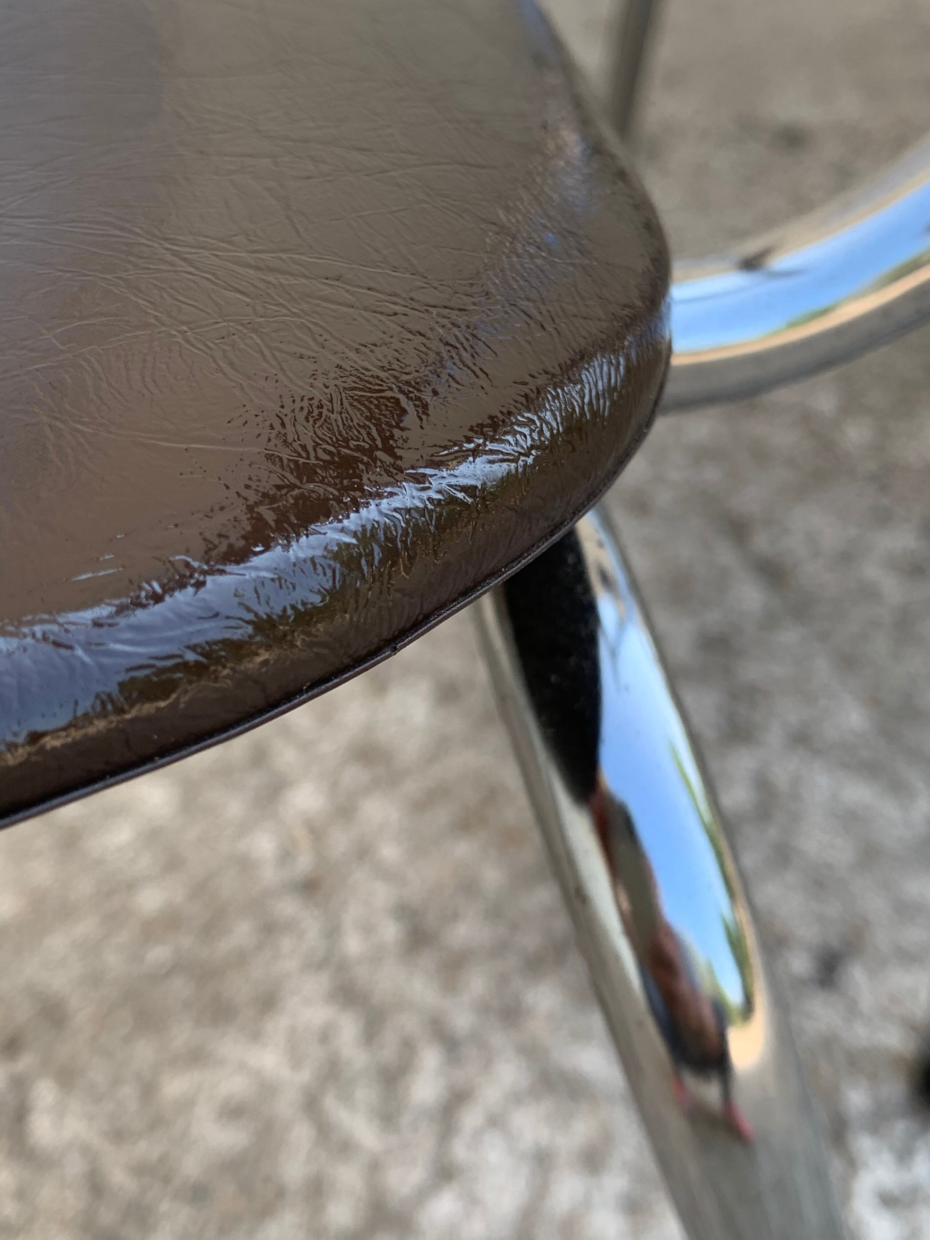 Chairs skaï and chrome 1970