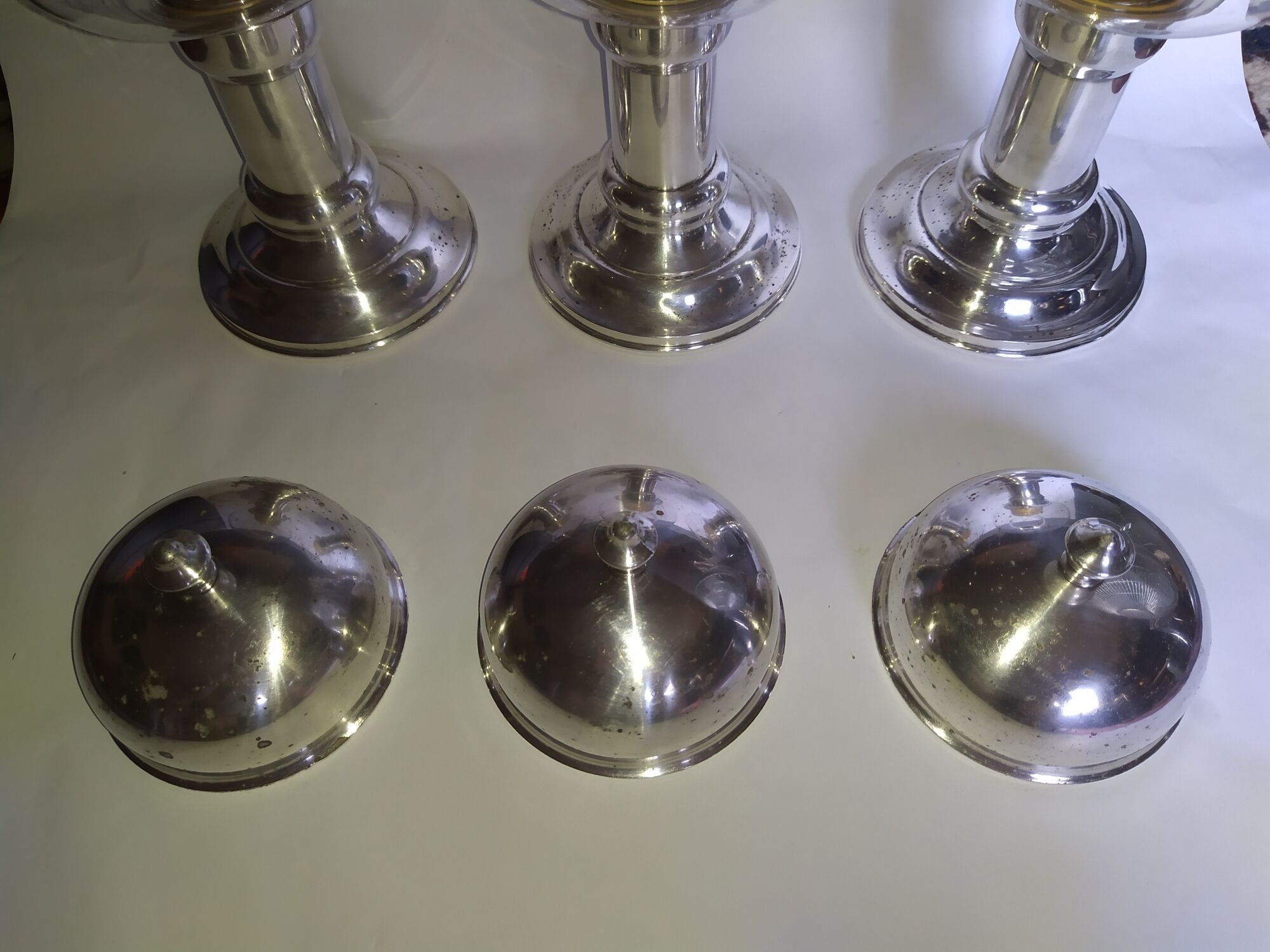 3 whole photophores in silver metal