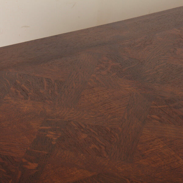 Extendable dining table, French craftsmanship from the 1940s.