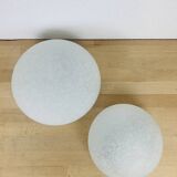 Paire d'appliques boule verre moucheté de Vianne demi sphère