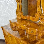 Commode coiffeuse Louis-Philippe en loupe d'orme et frêne - env. 1840-1860