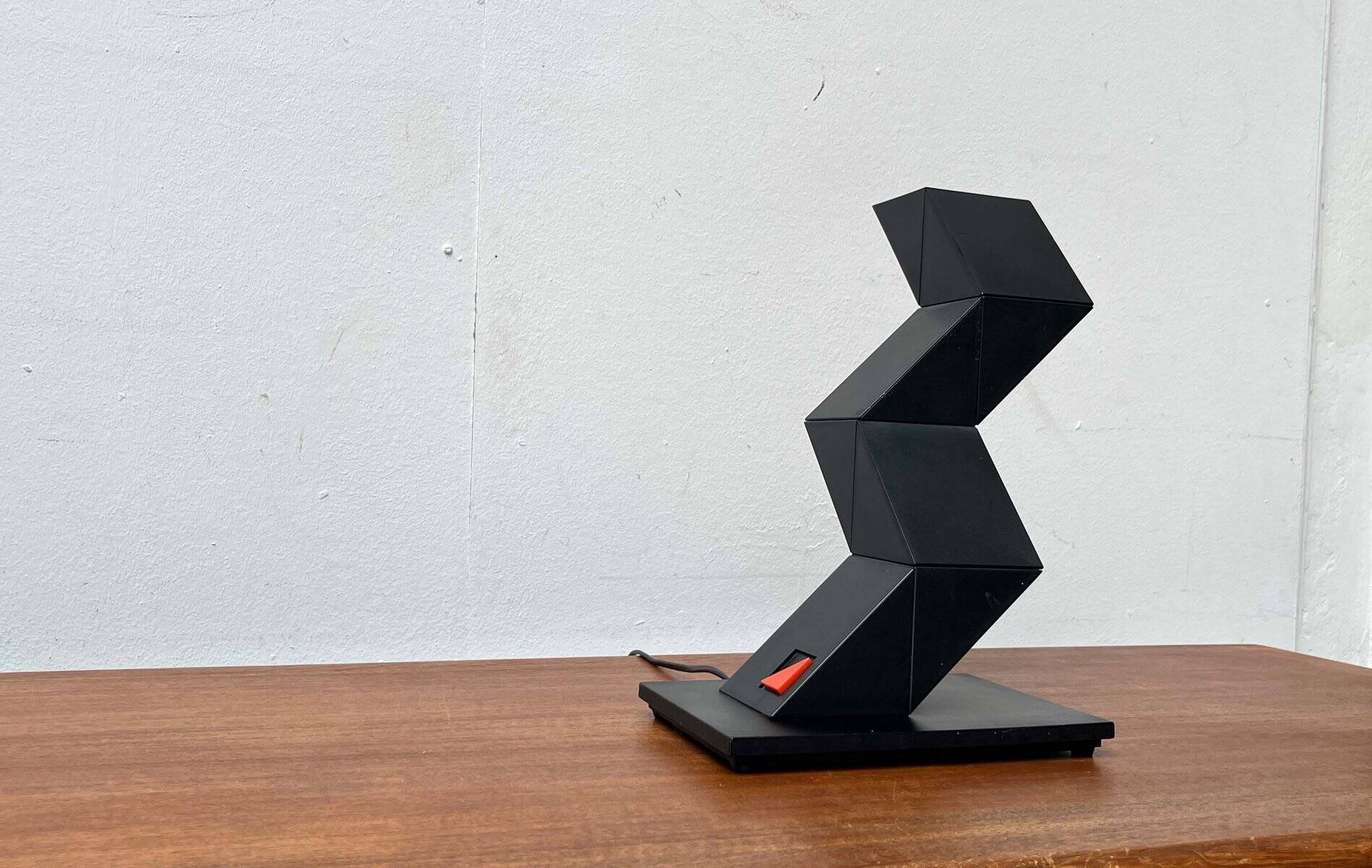 Flexible table lamp Z-Lite Zig Zag postmodern model, 1980s