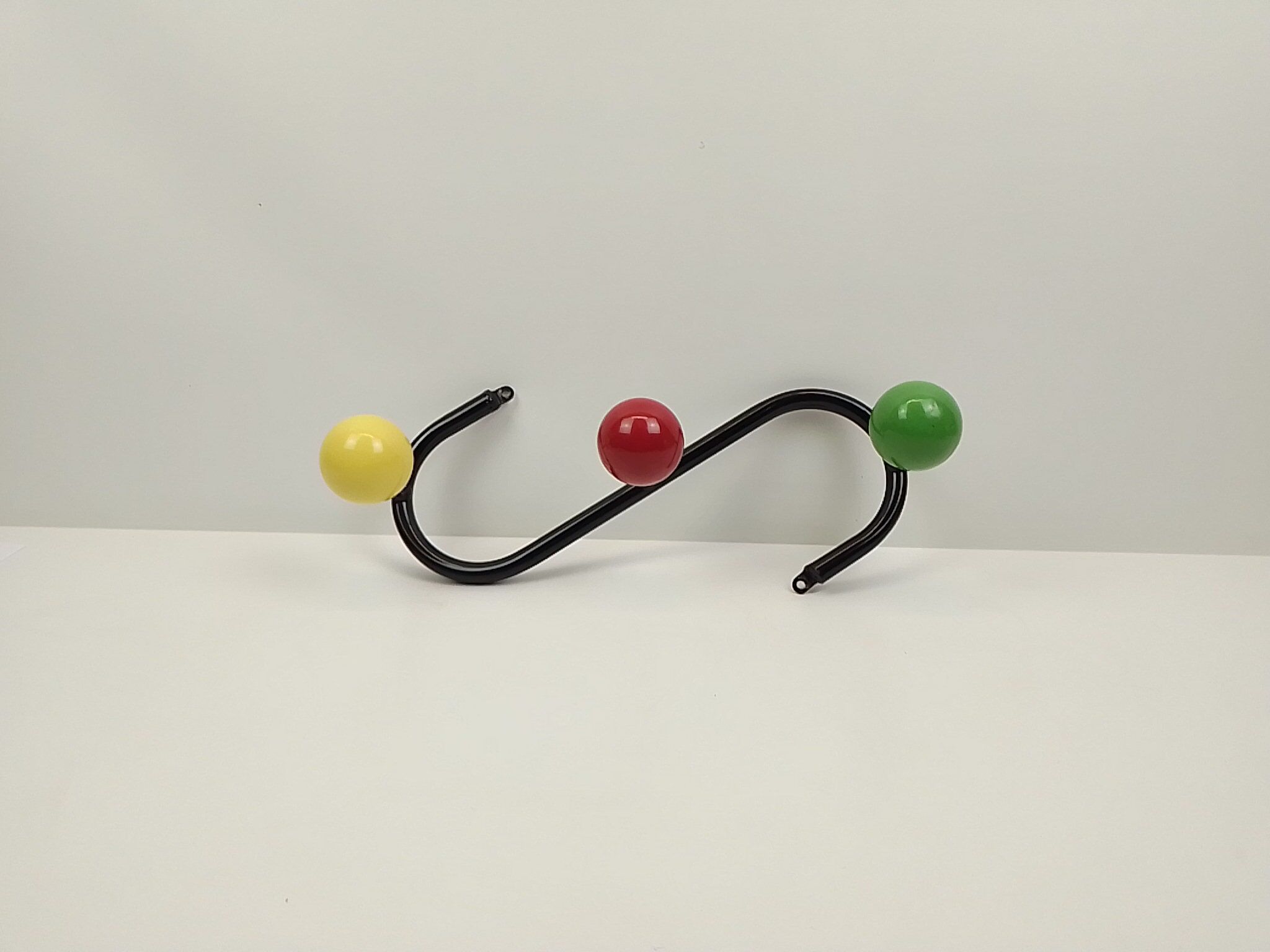 Vintage metal hook and 3 tricolor wooden hooks 40.5 cm