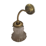 Art Deco tulip wall lamp.