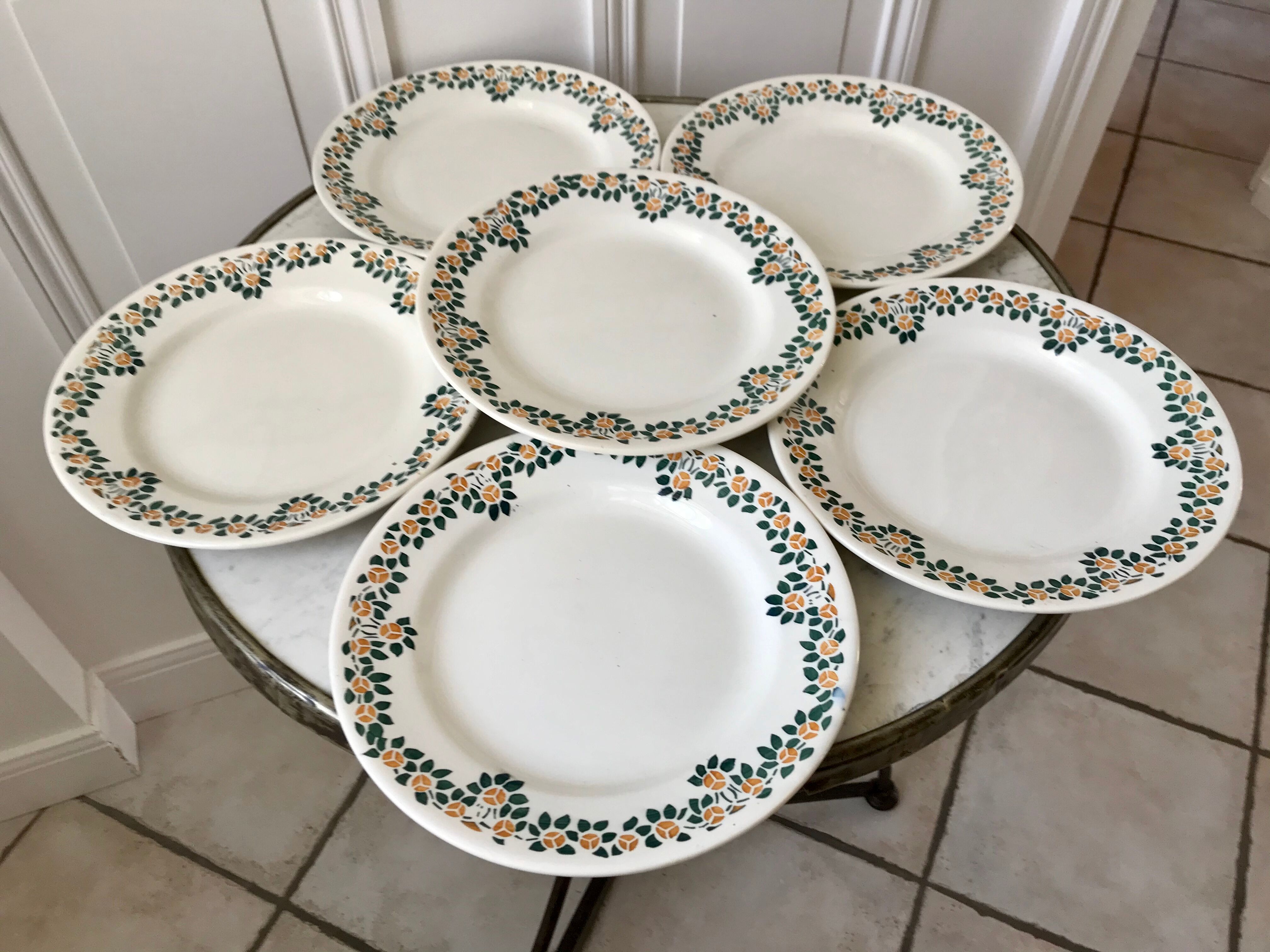 Set of 6 flat plates earthenware New Givors model "RIta" 30s