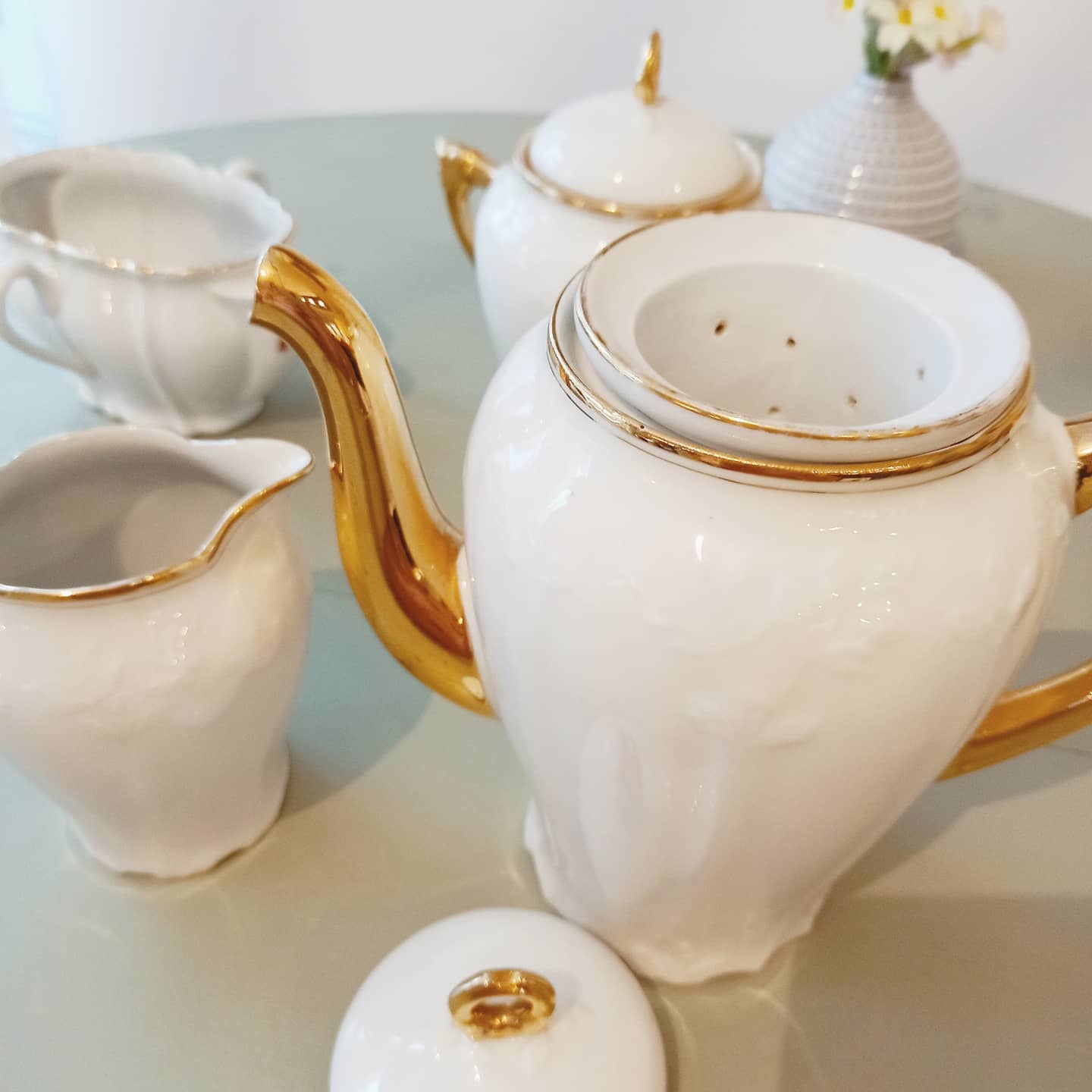 Tea or white coffee service