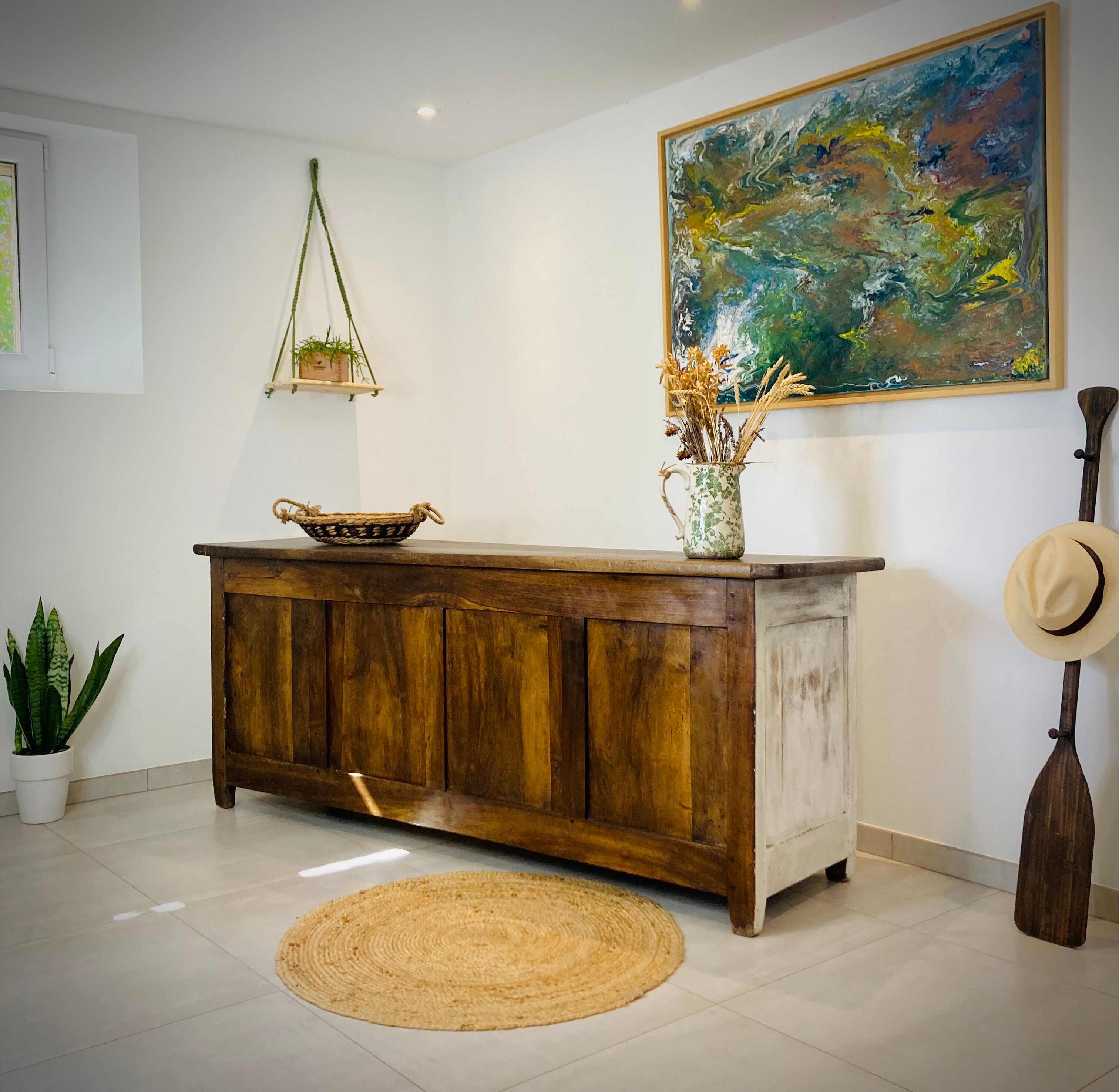 Trade furniture