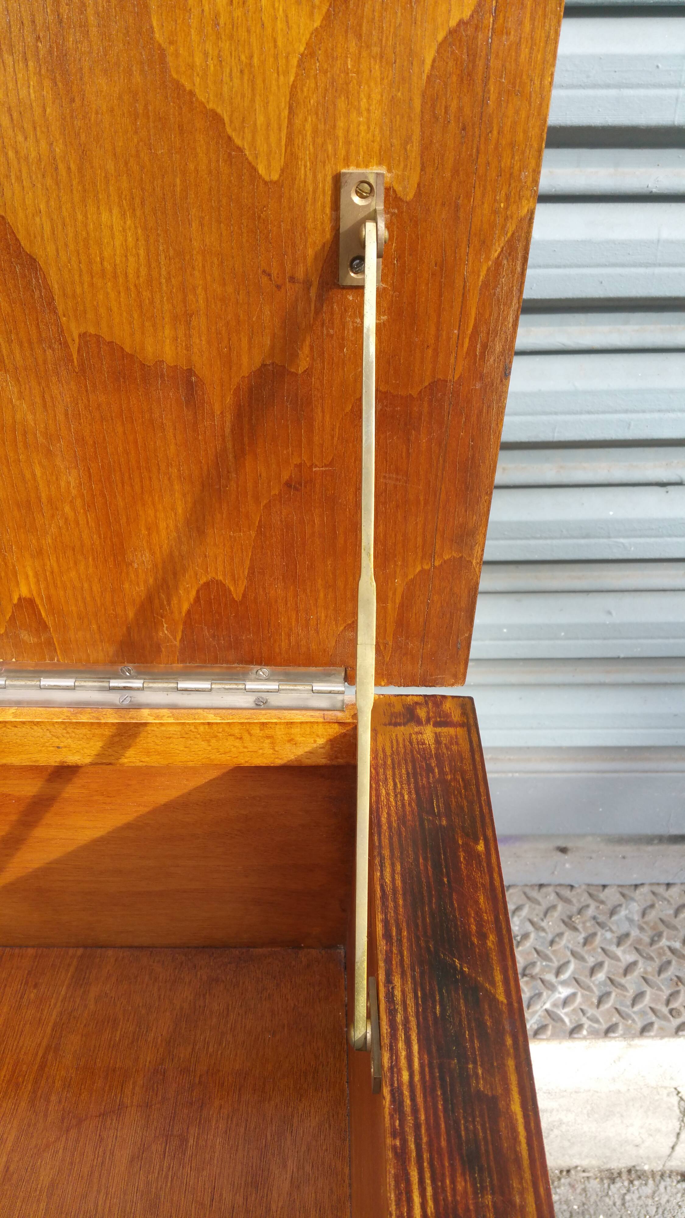 Furniture ranges vinyl art deco