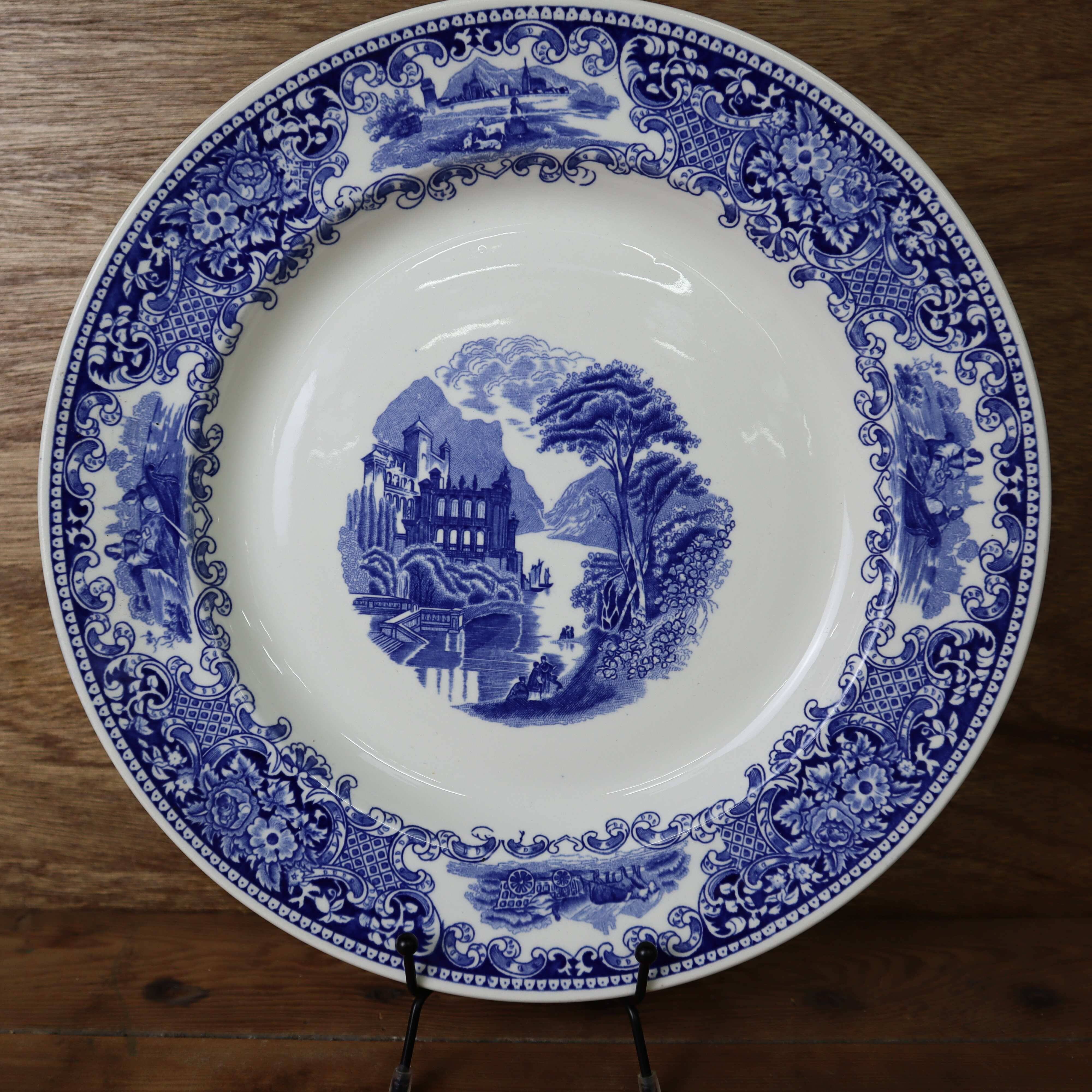 Royal Sphinx Cambridge Holland Round Half-Deep Dish