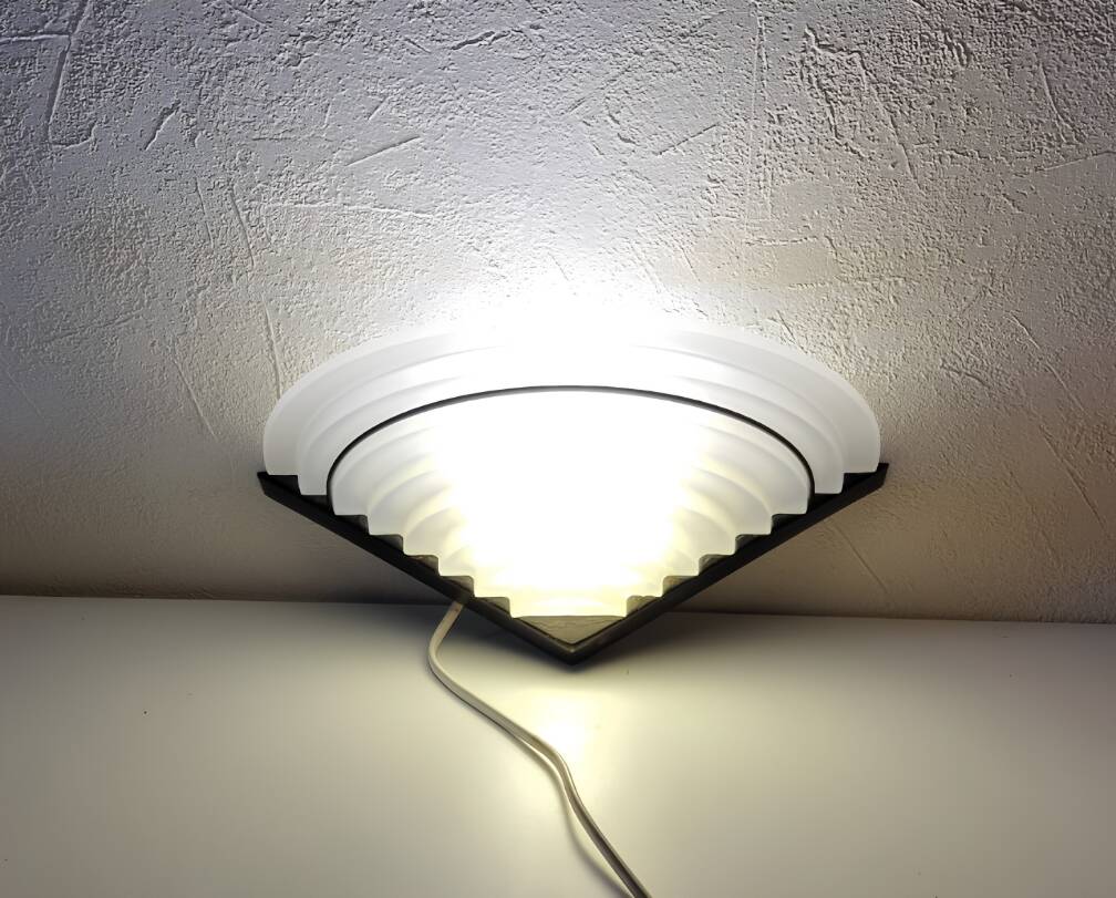 Pair of Italian design wall sconces in glass, art deco style.