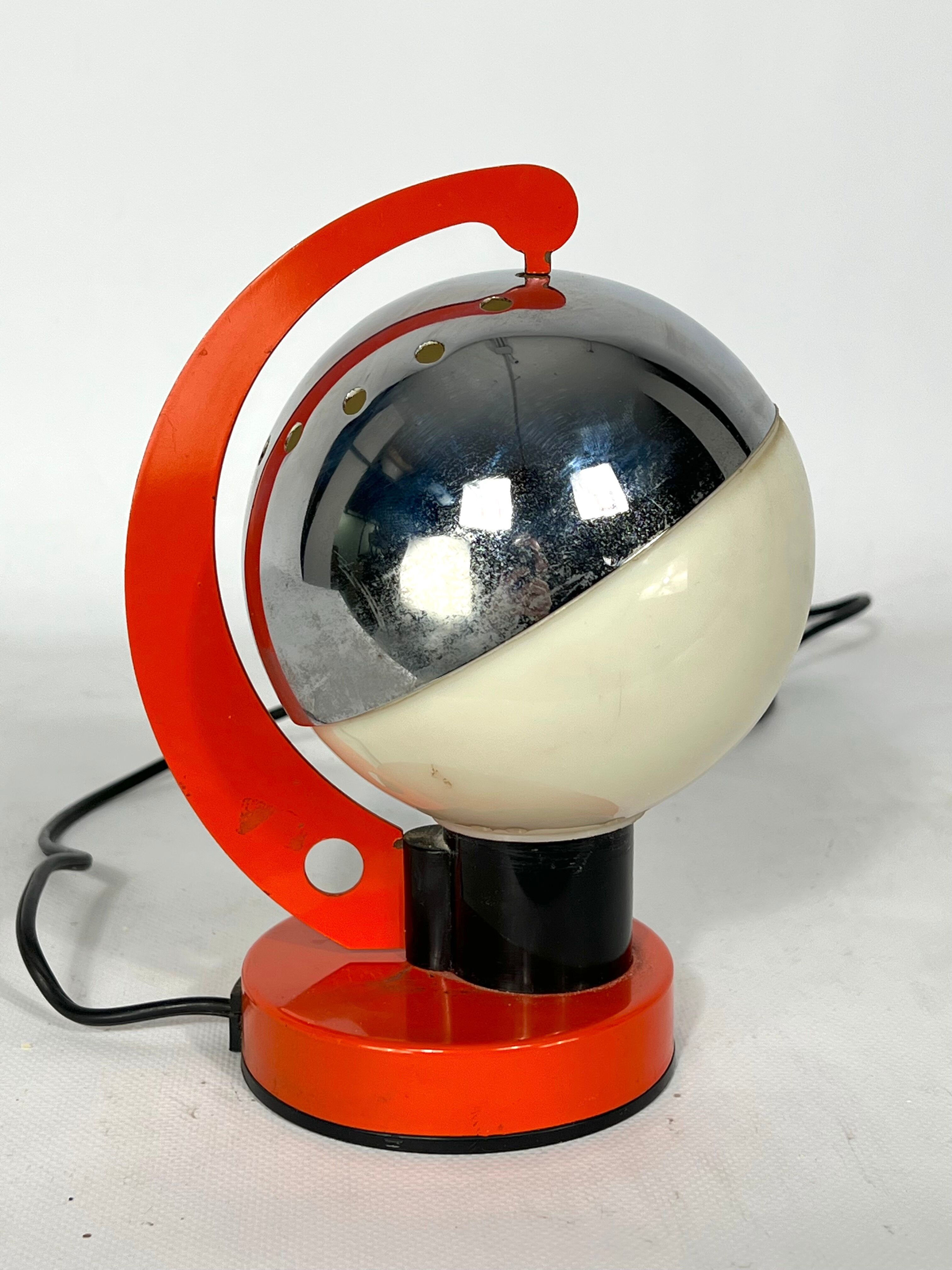 Space age Italian metal and plastic table lamp from 60s