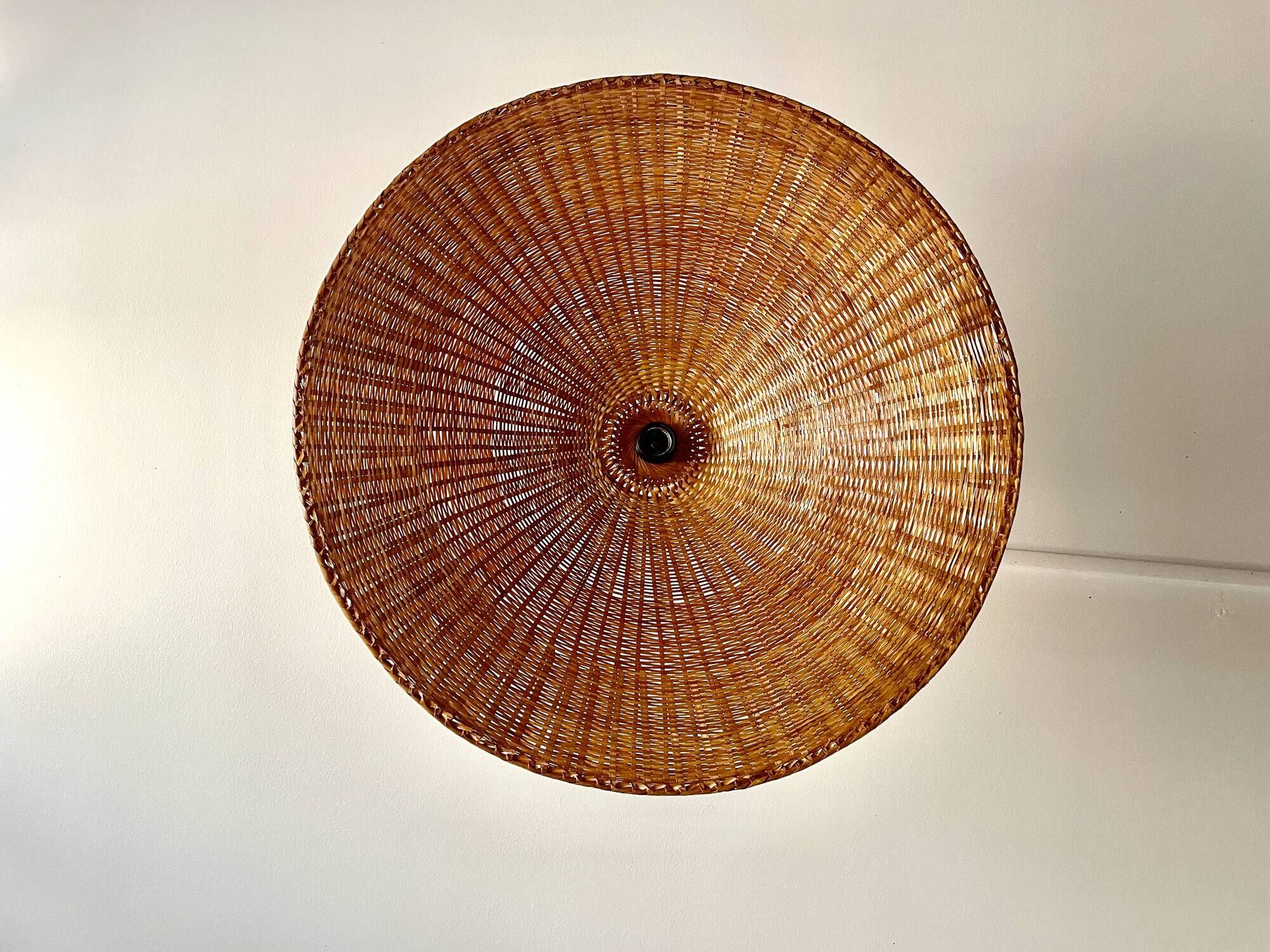 Large suspension in braided fibers 1970