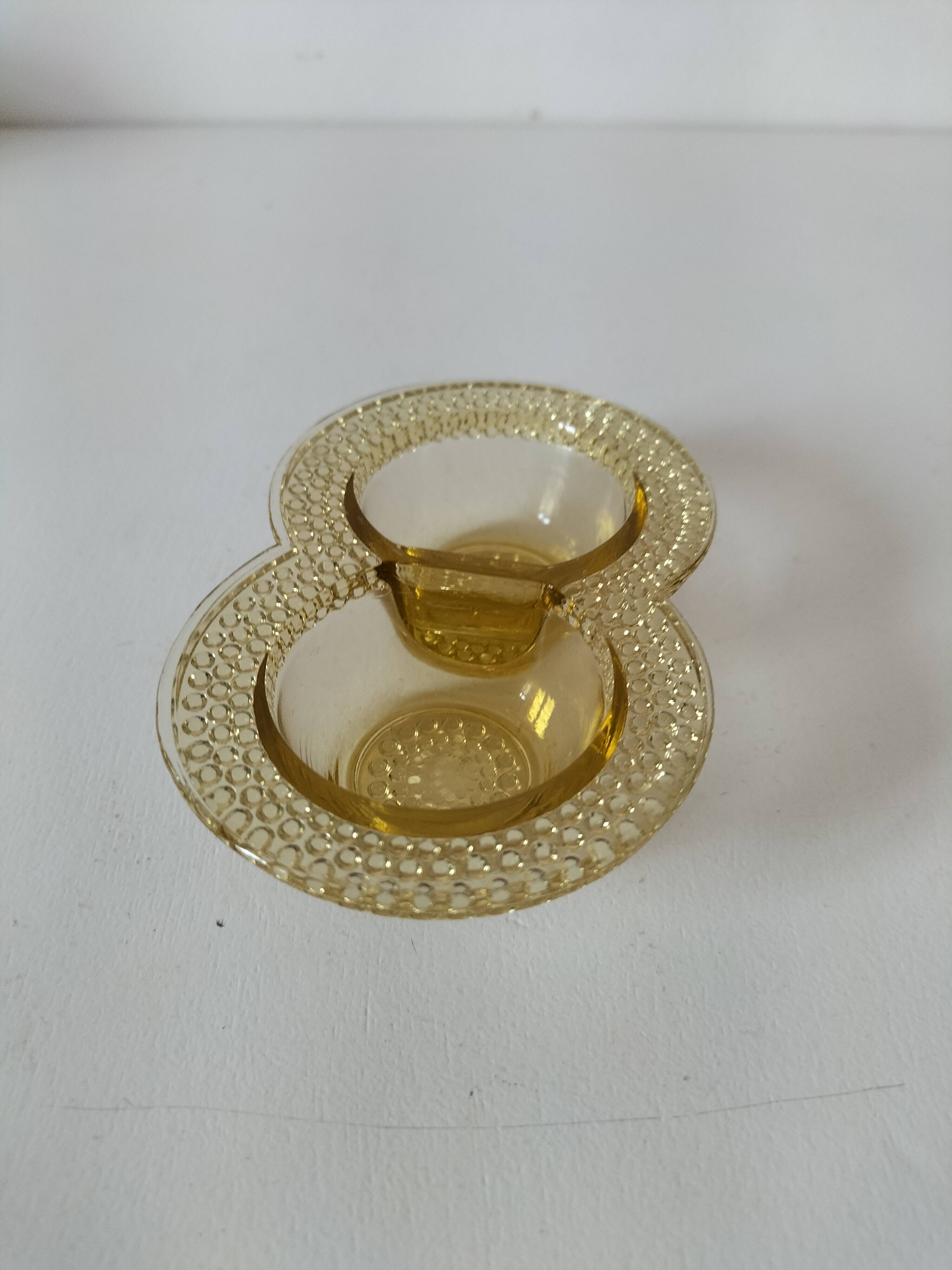 hobnail salt and pepper shakers