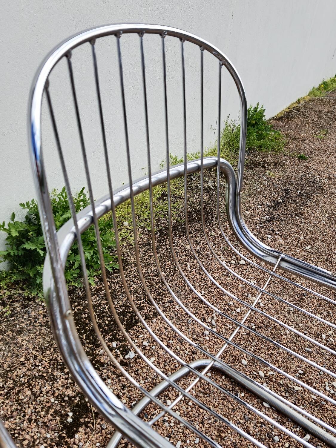 Set of 6 chrome metal design chairs from the 1970s.