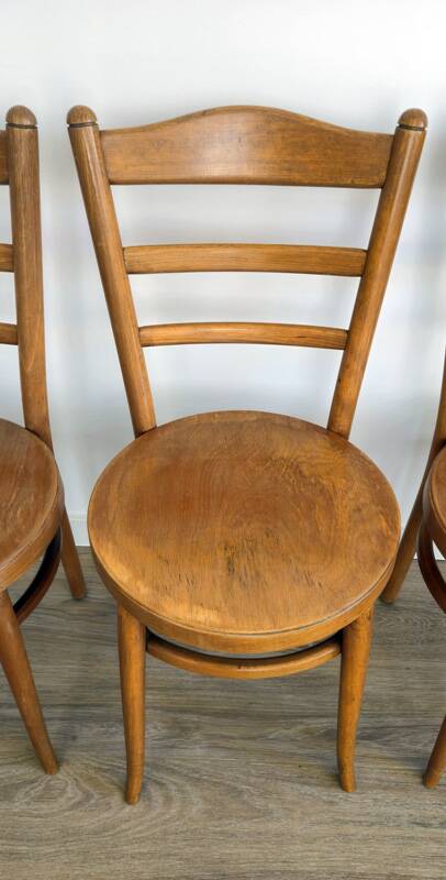 Set of 4 Baumann bistro chairs – model “Le Marais” – light wood