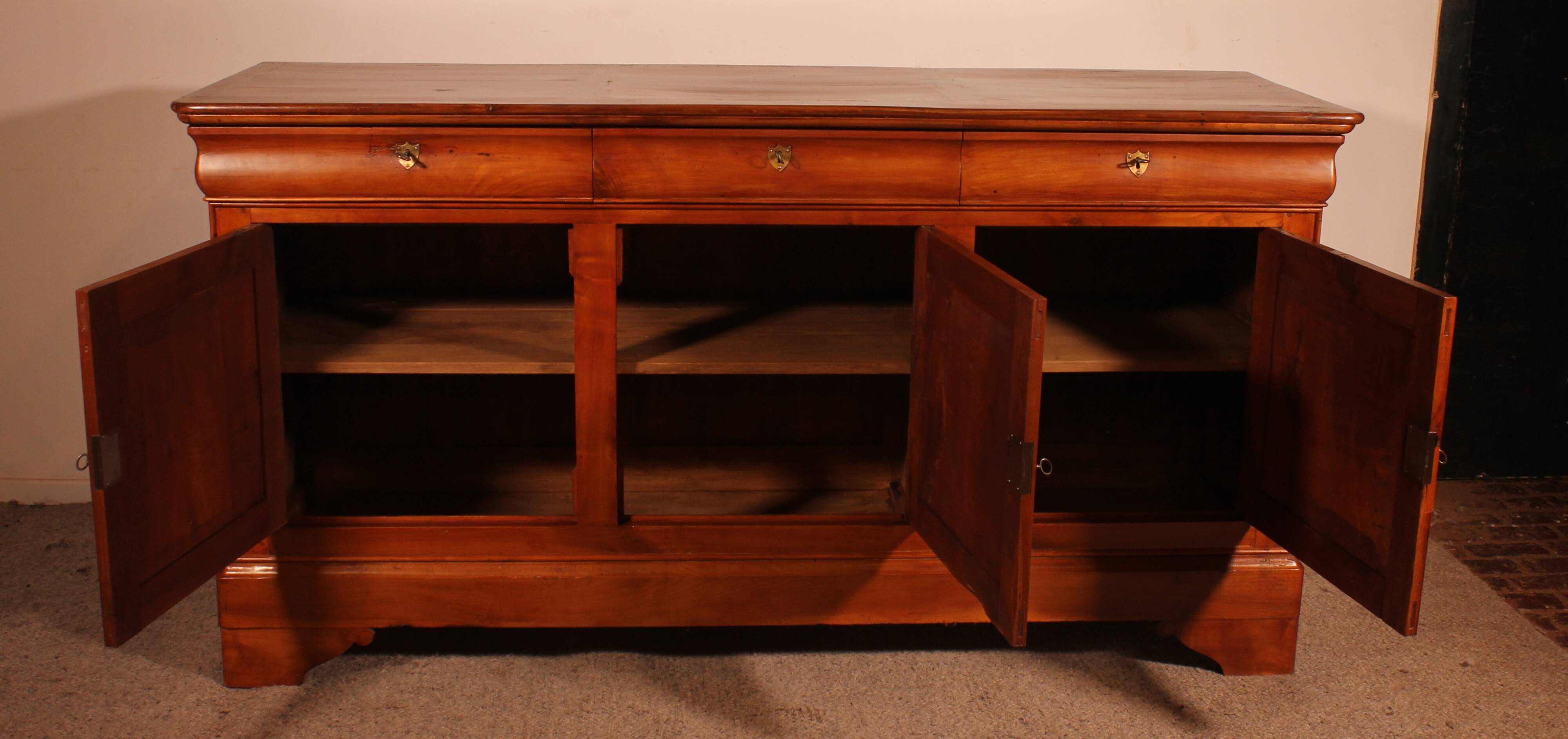 buffet/ enfilade en cerisier trois portes -19° siècle