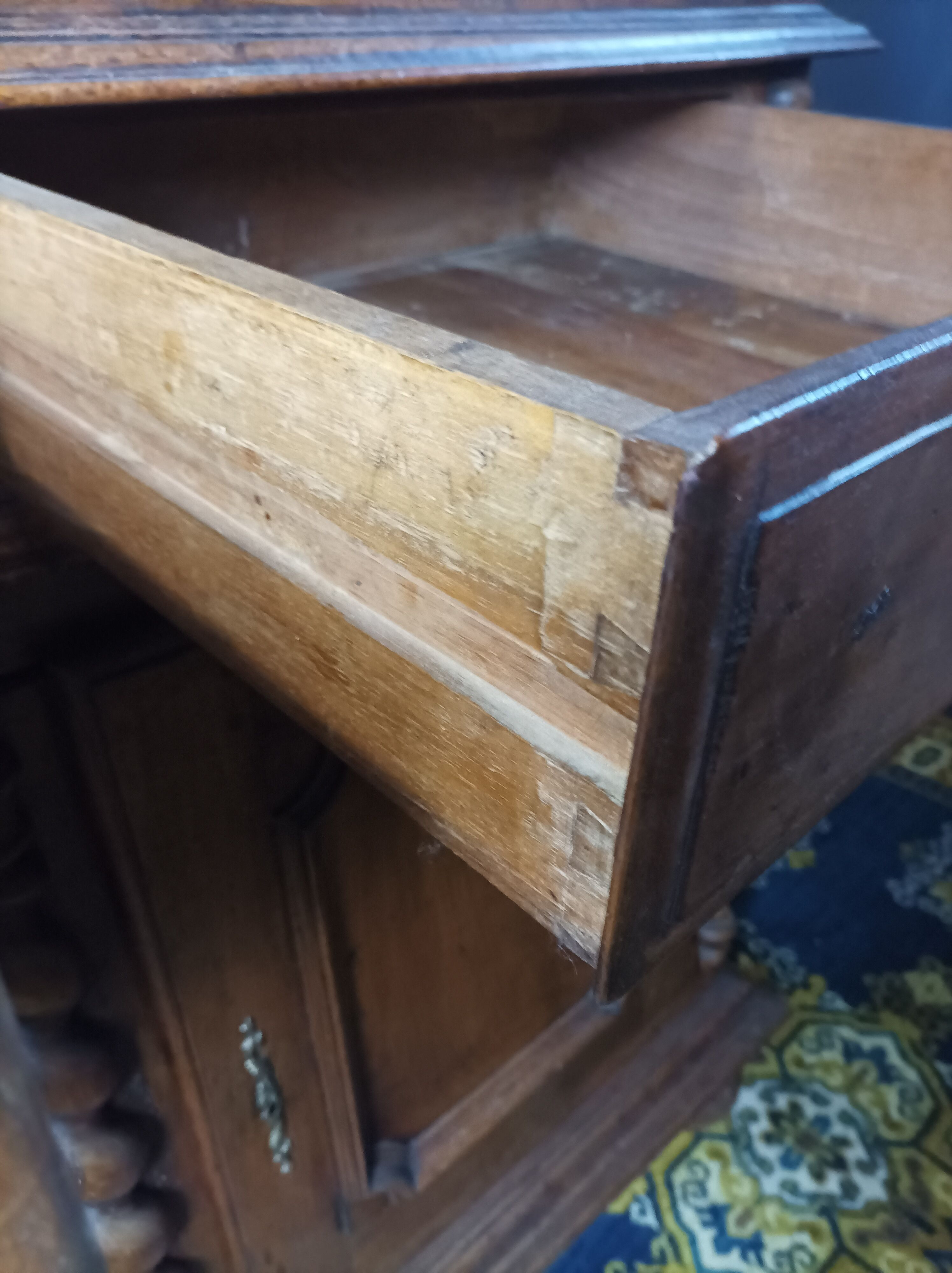 Louis XIII era sideboard in walnut