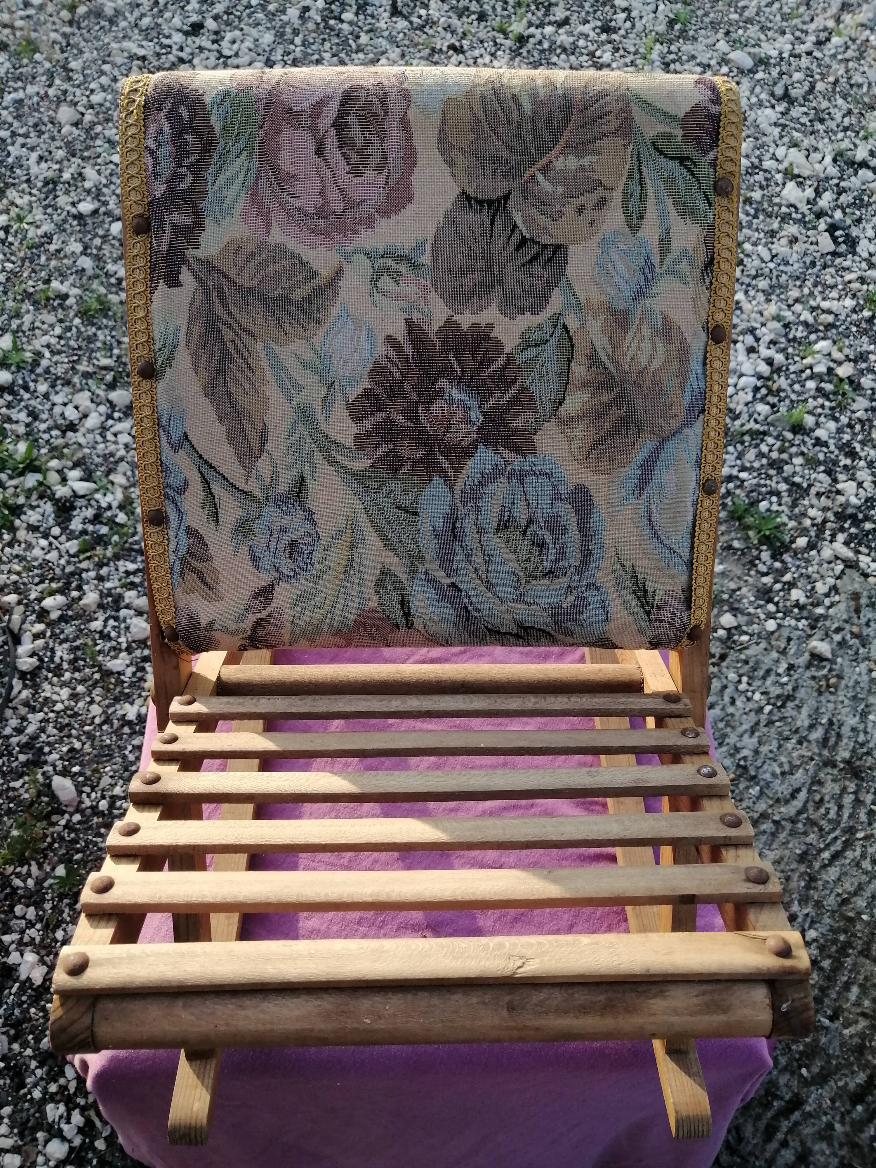 Vintage rocking foot rest