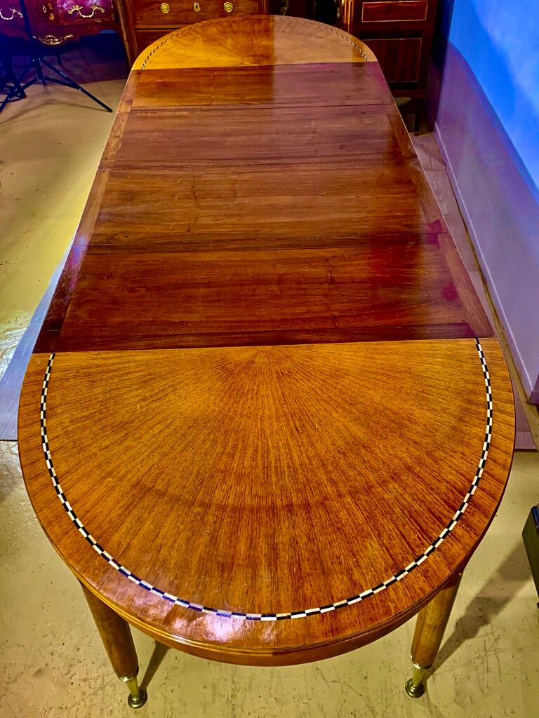 Oval dining table 1960 with 4 extensions, precious wood marquetry