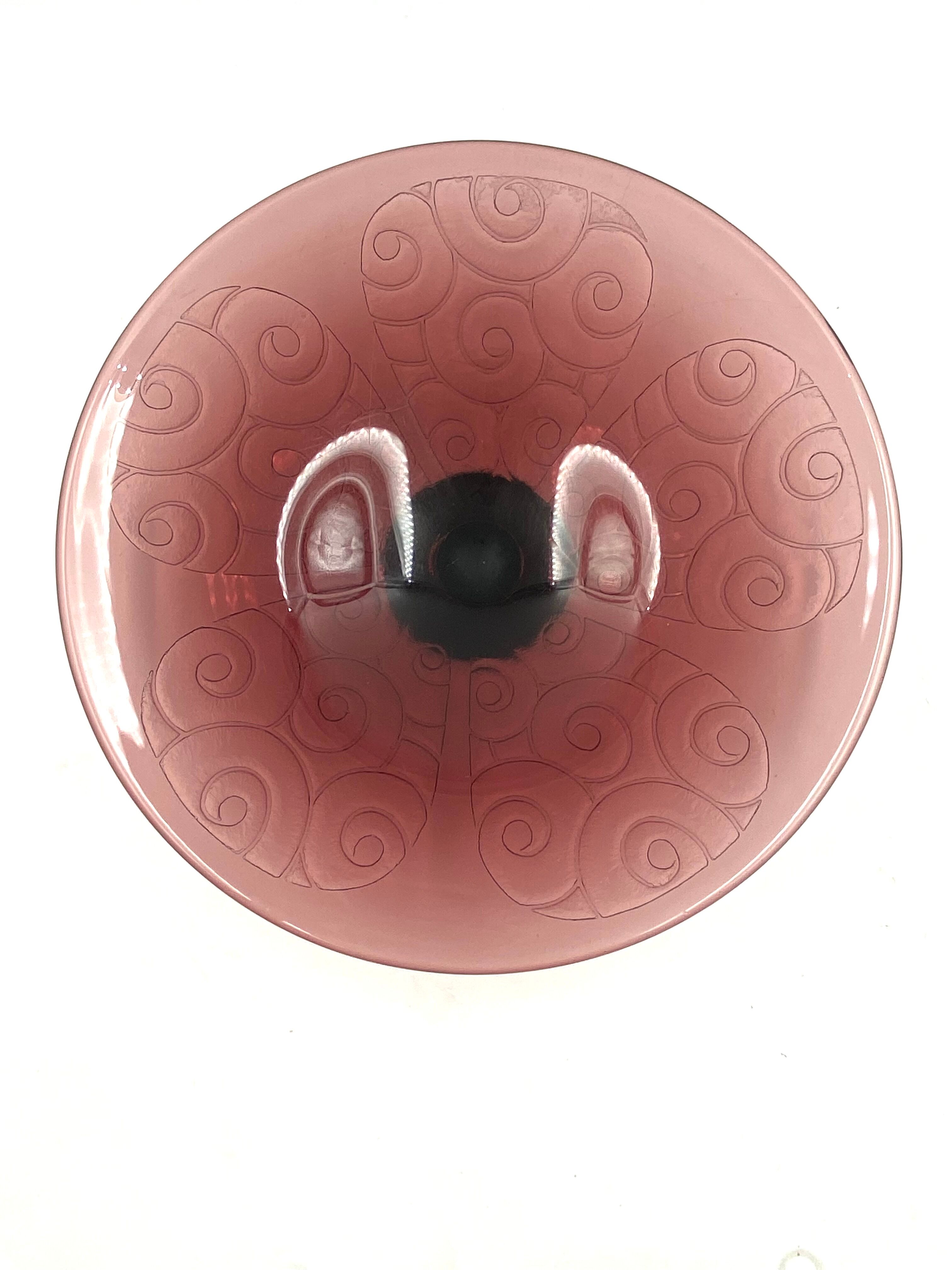 Art deco violet glass centerpiece, Le Verre Francais, Charles Schneider, France, 1930s