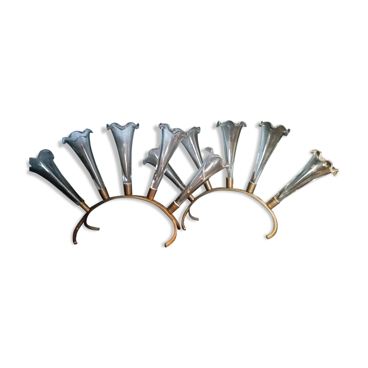 Antique tulip centerpiece in the style of Baccarat