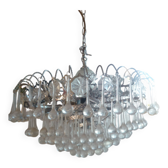 Round 3-light chandelier