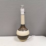 Beautiful table lamp in Ceramic, Danish and from the 1970-80s.