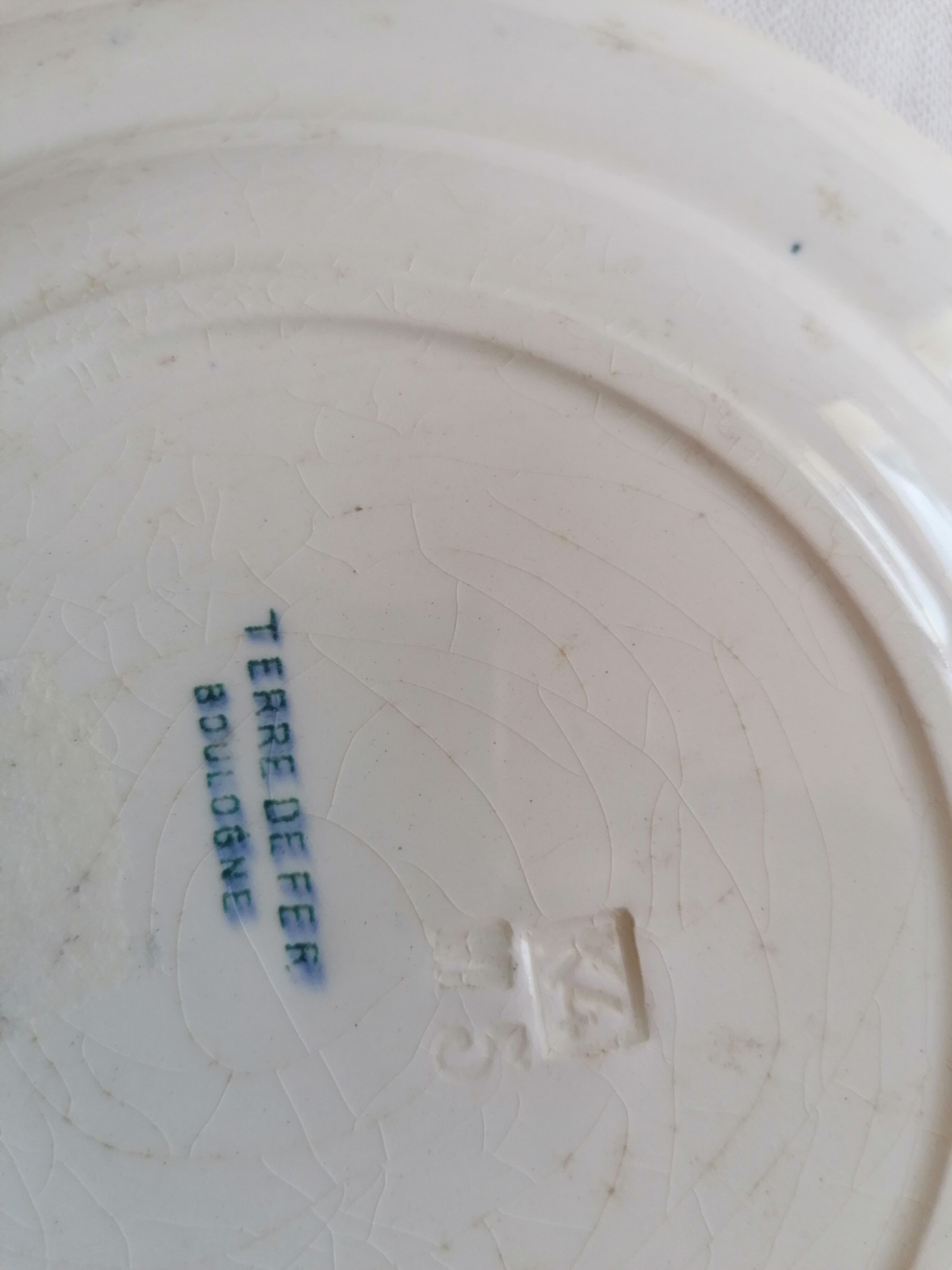 Oval dish and delight earthenware blue iron earth model Boulogne crockery nineteenth century