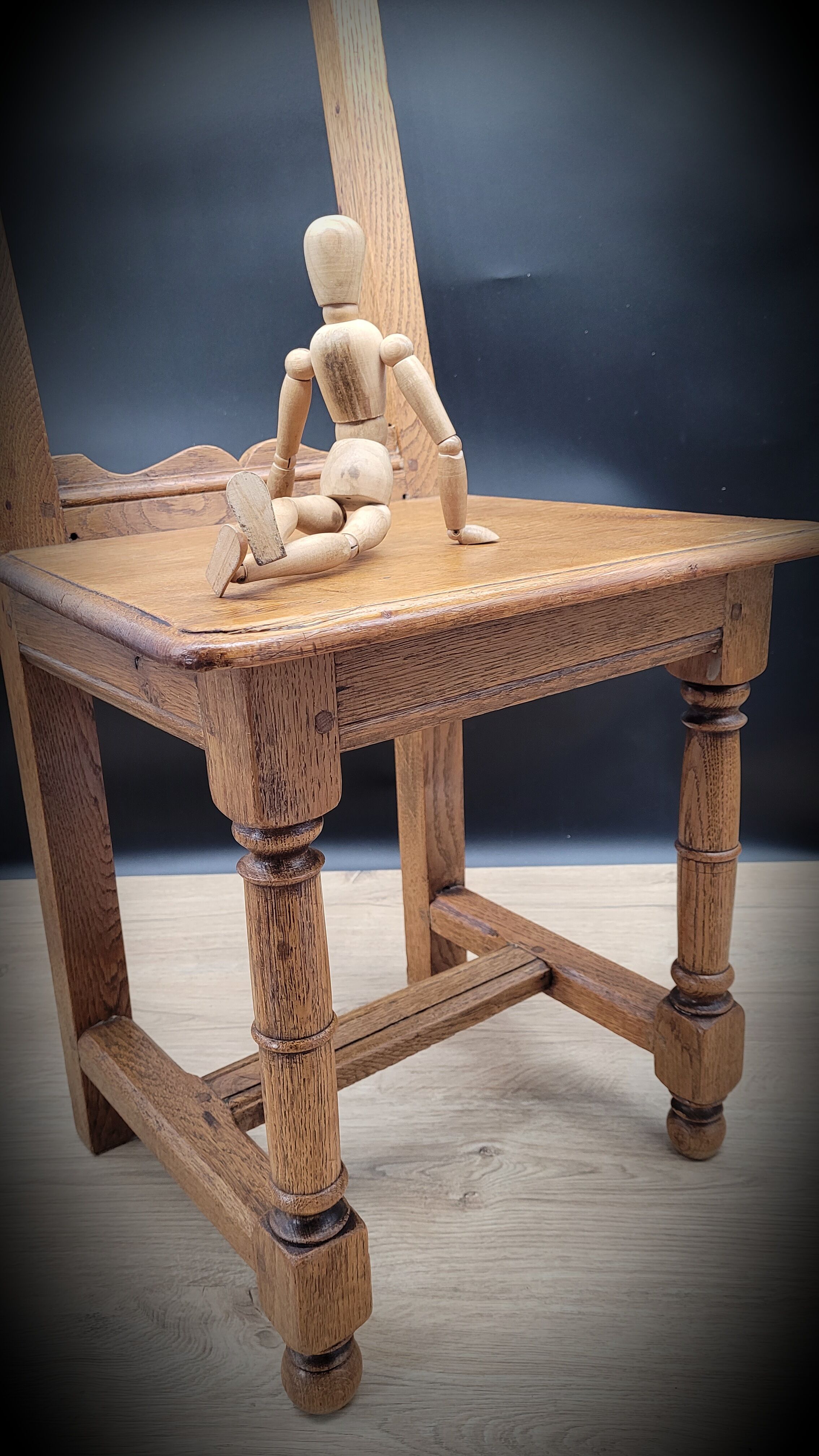 Solid wood country chair
