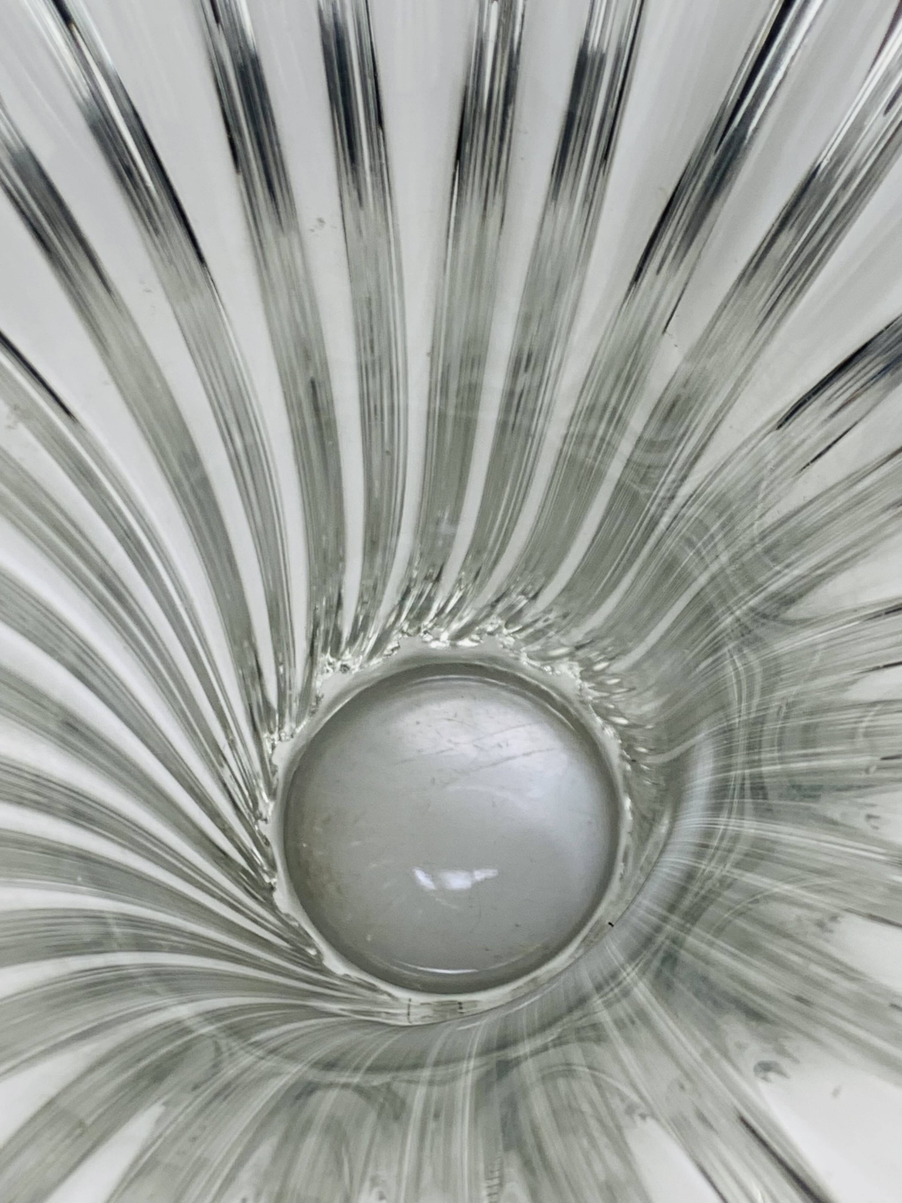 Art Deco vase by Pierre d'Avesn, glass