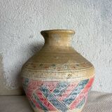Vase ethnique coloré