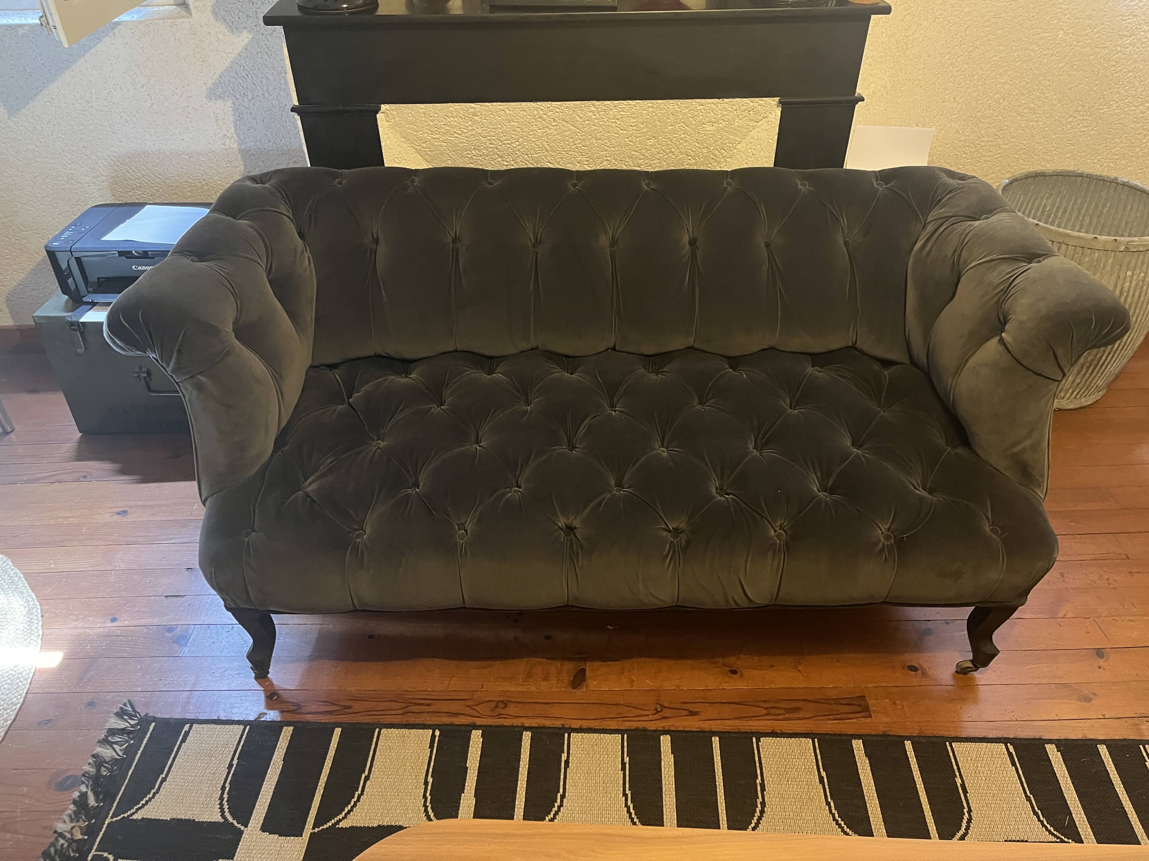 Chesterfield Napoleon 3 sofa