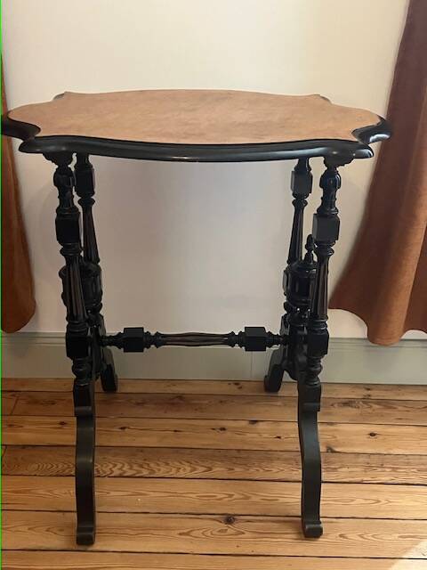 Napoleon III table