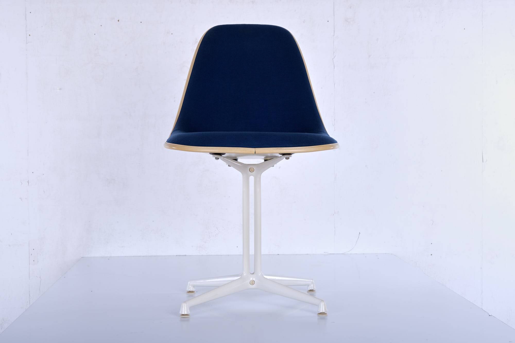 Herman Miller Vintage Blue La Fonda Fiberglass Dining Chair