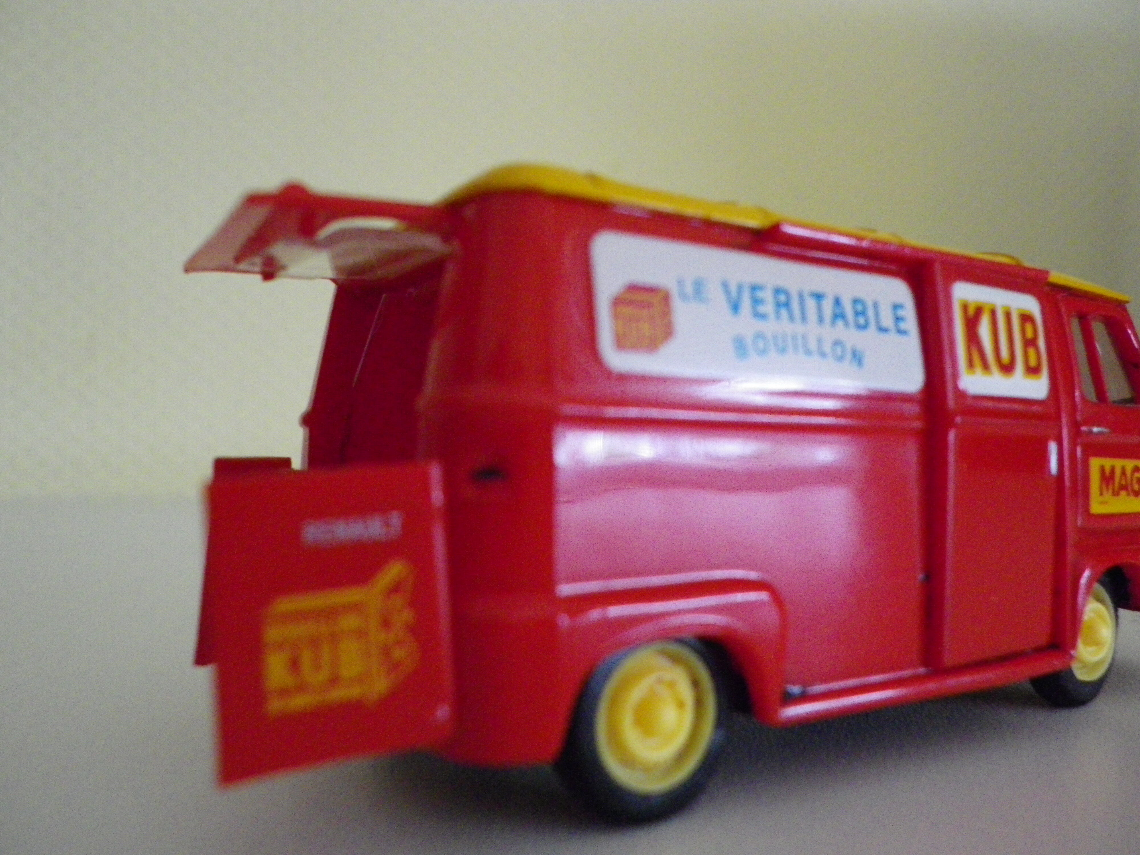 Estafette Renault 1/43, Norev 1995
