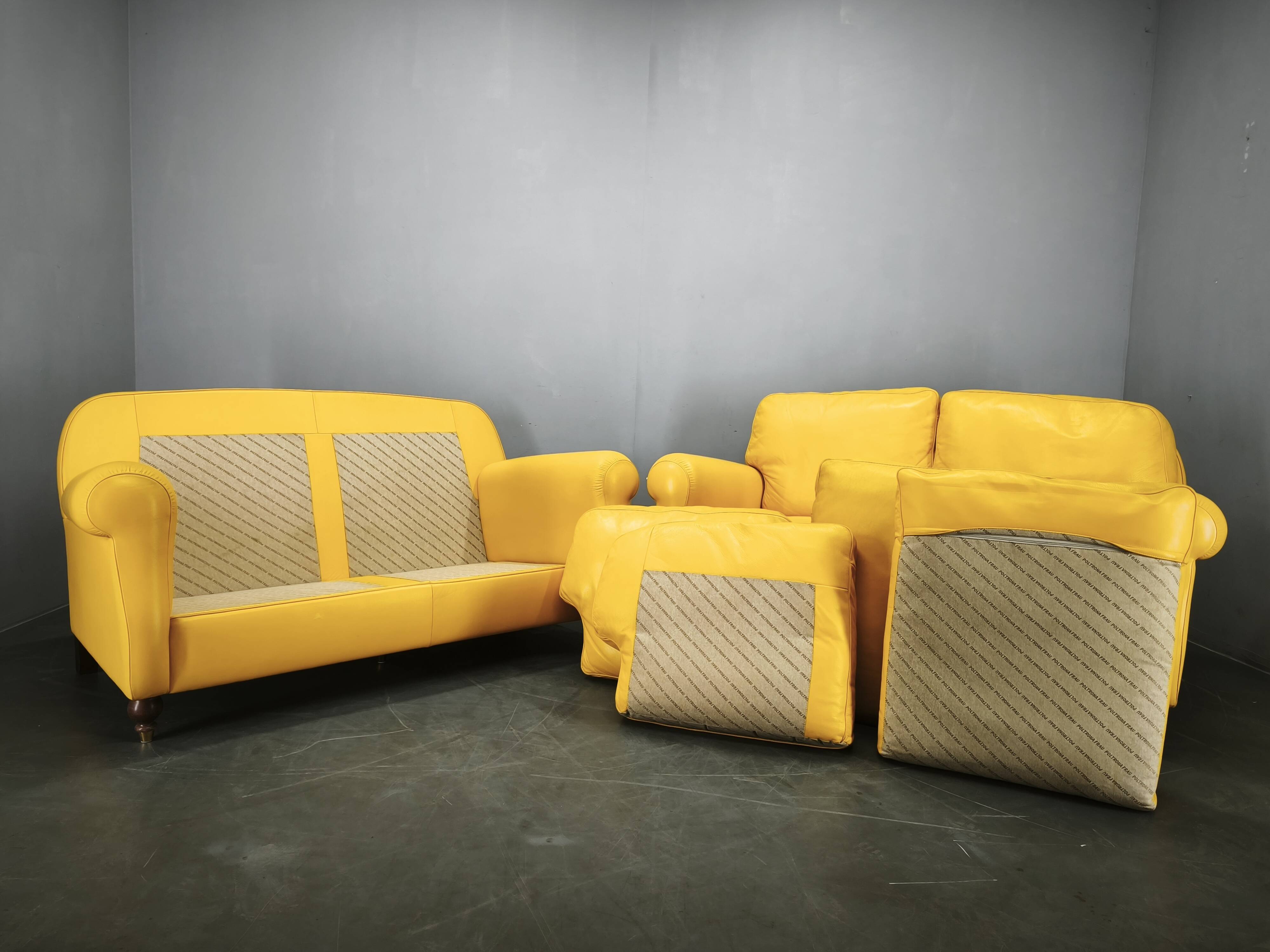 Pair of Poltrona Frau George Leather Sofas, Italy, 1992