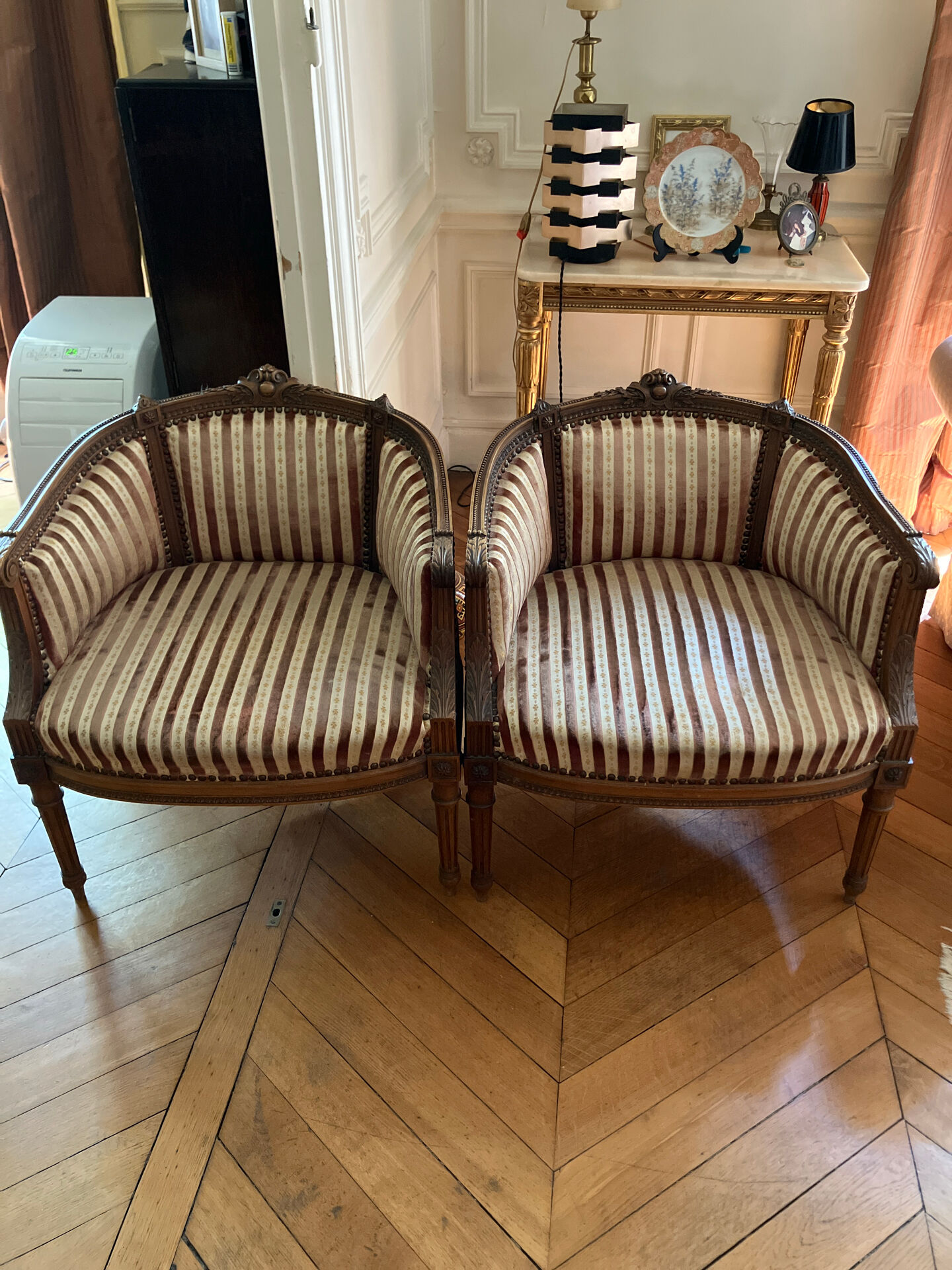 Paire de fauteuils L XVI