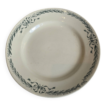Antique oval dish Longchamp model Bulle – earthenware with green garland decoration