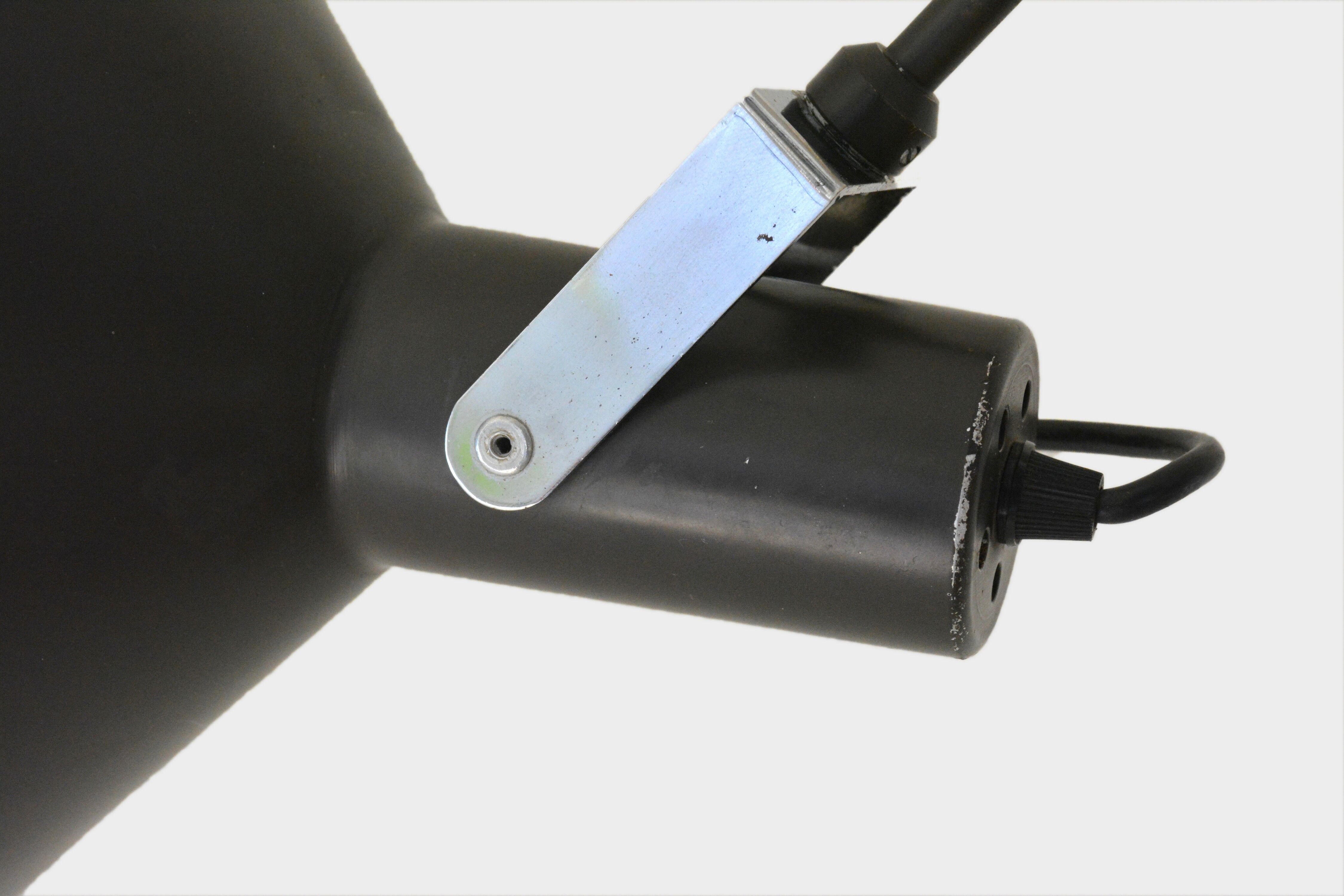 Hoogervorst Paperclip wall lamp, 50s